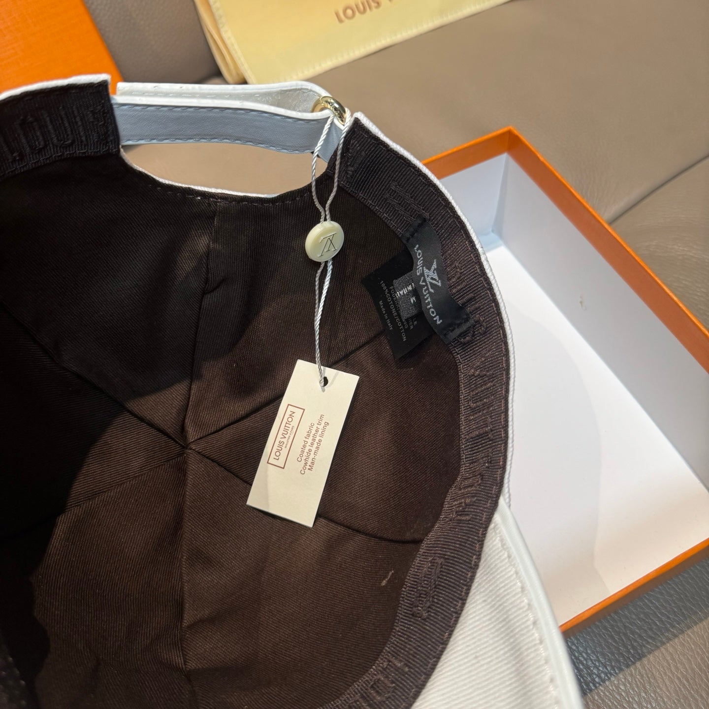 LuxluxHouse Best Quality Caps Louis Vuitton