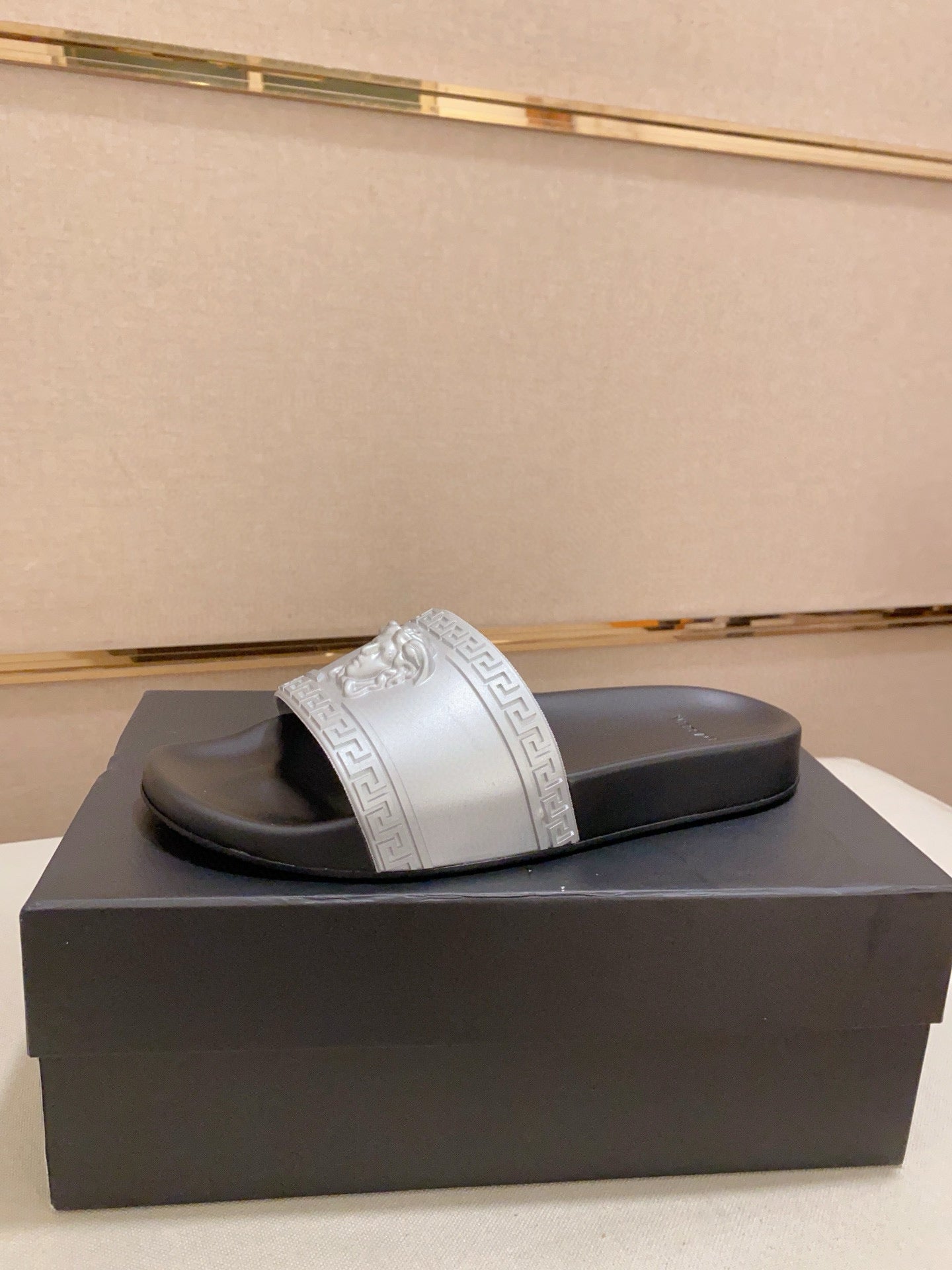 LuxluxHouse Best Quality Sandals Versace