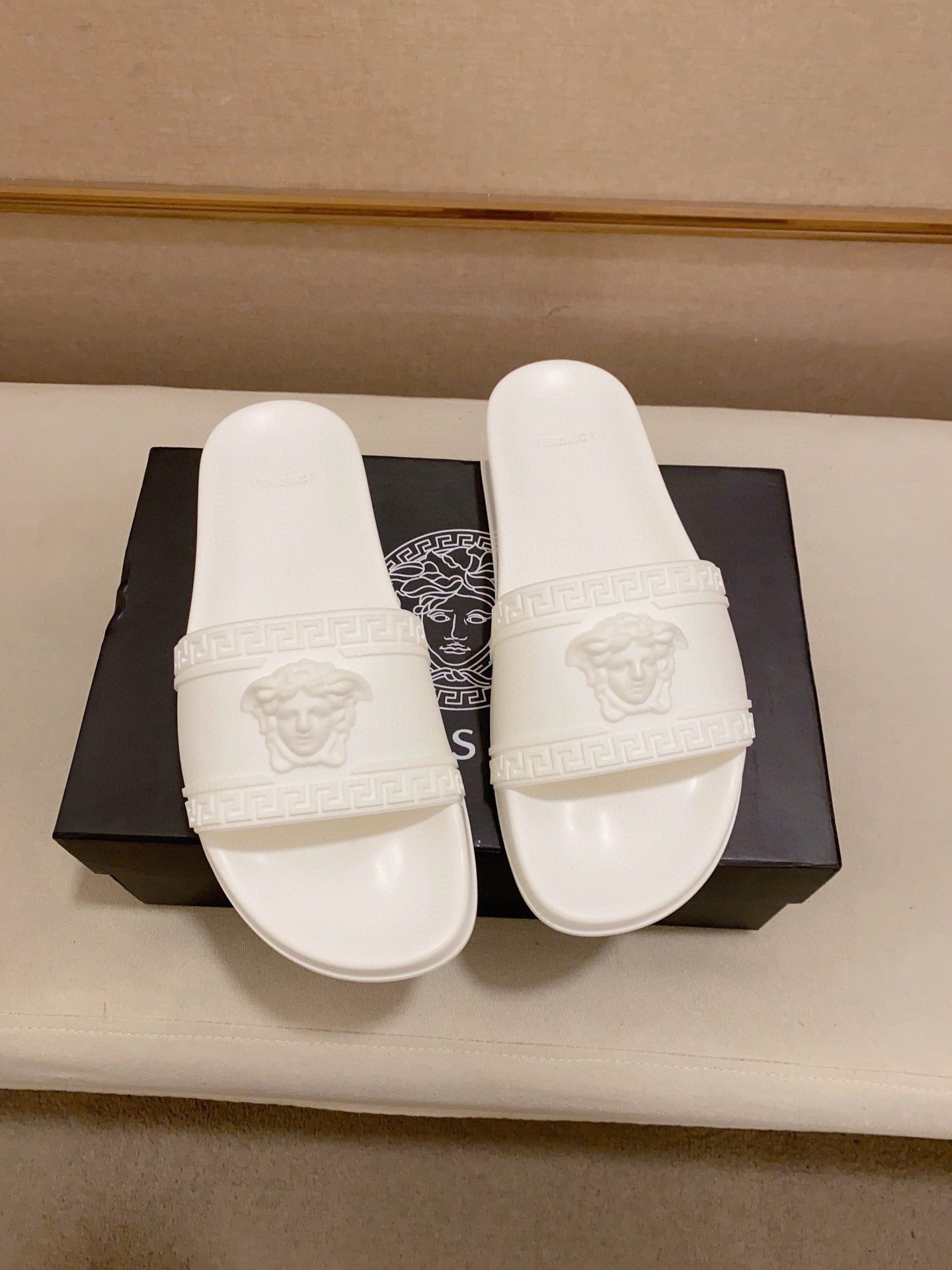 LuxluxHouse Best Quality Sandals Versace