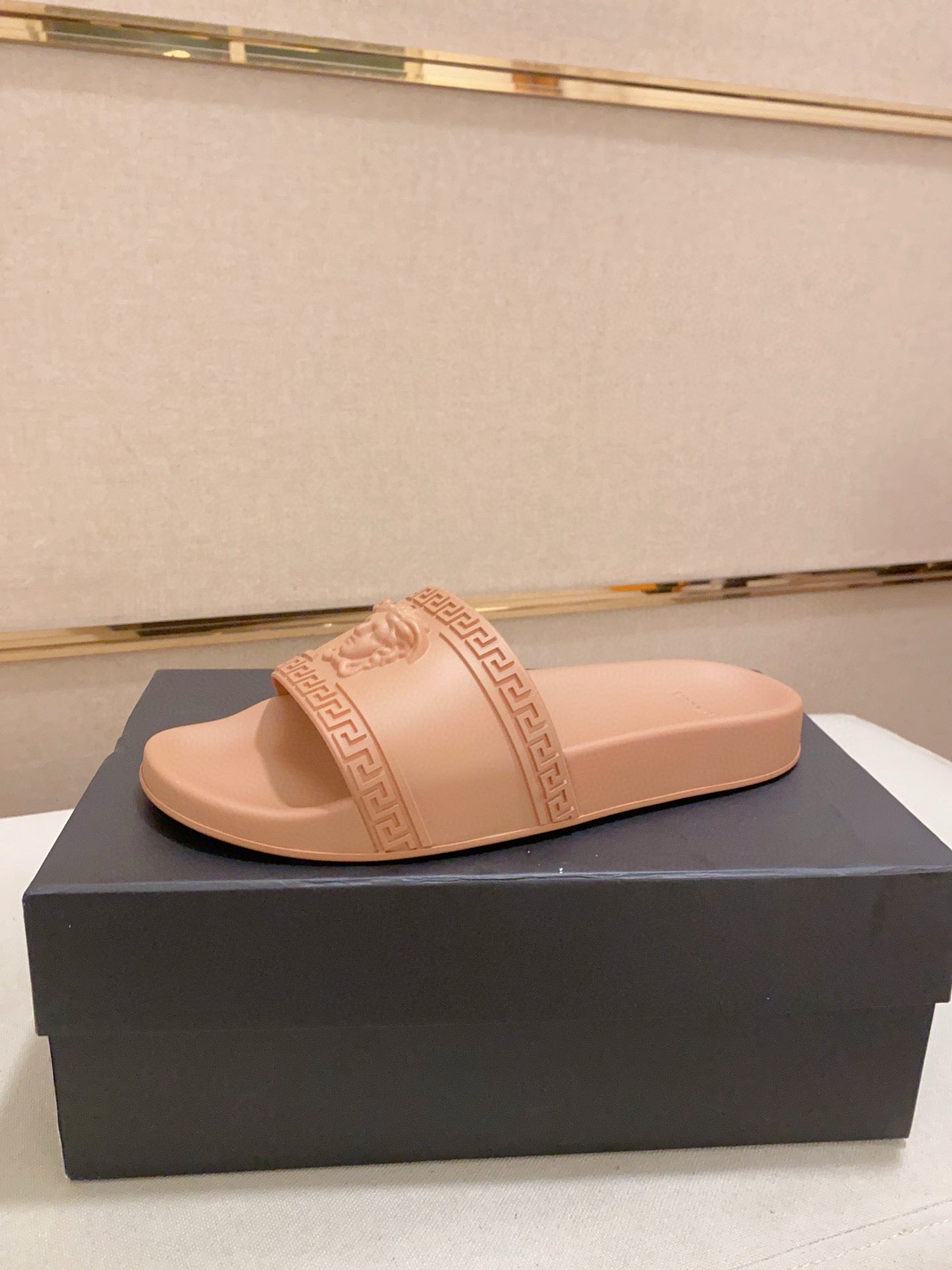 LuxluxHouse Best Quality Sandals Versace