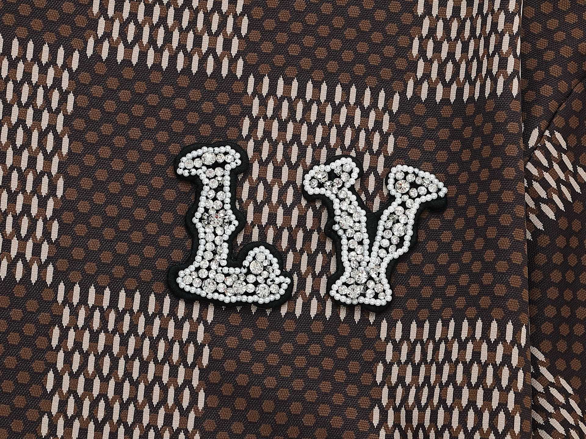 LuxluxHouse Best Quality Clothes T-shirt Louis Vuitton