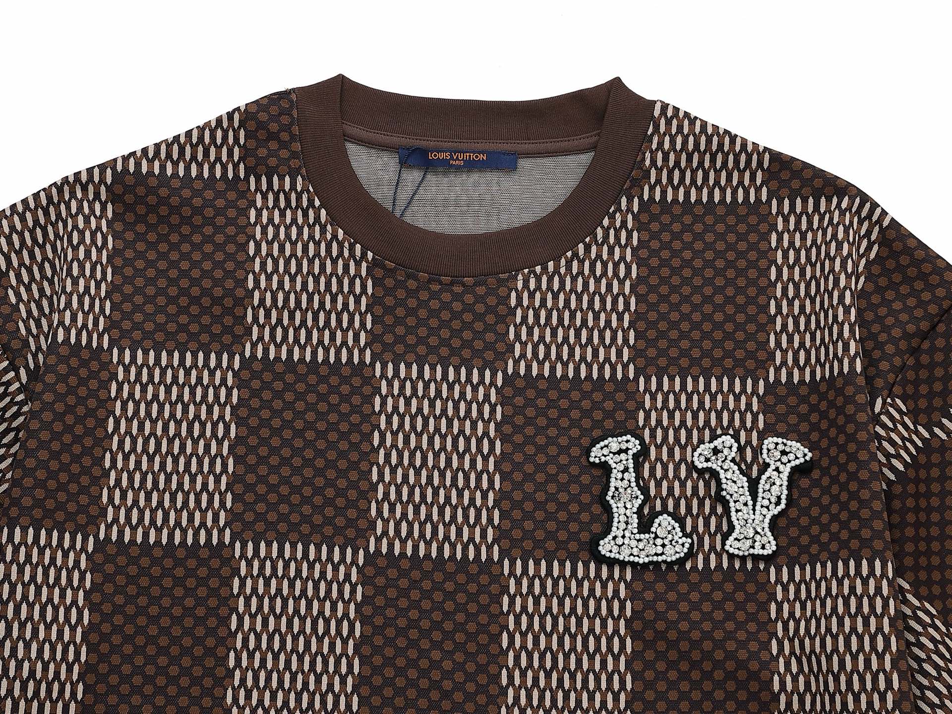 LuxluxHouse Best Quality Clothes T-shirt Louis Vuitton