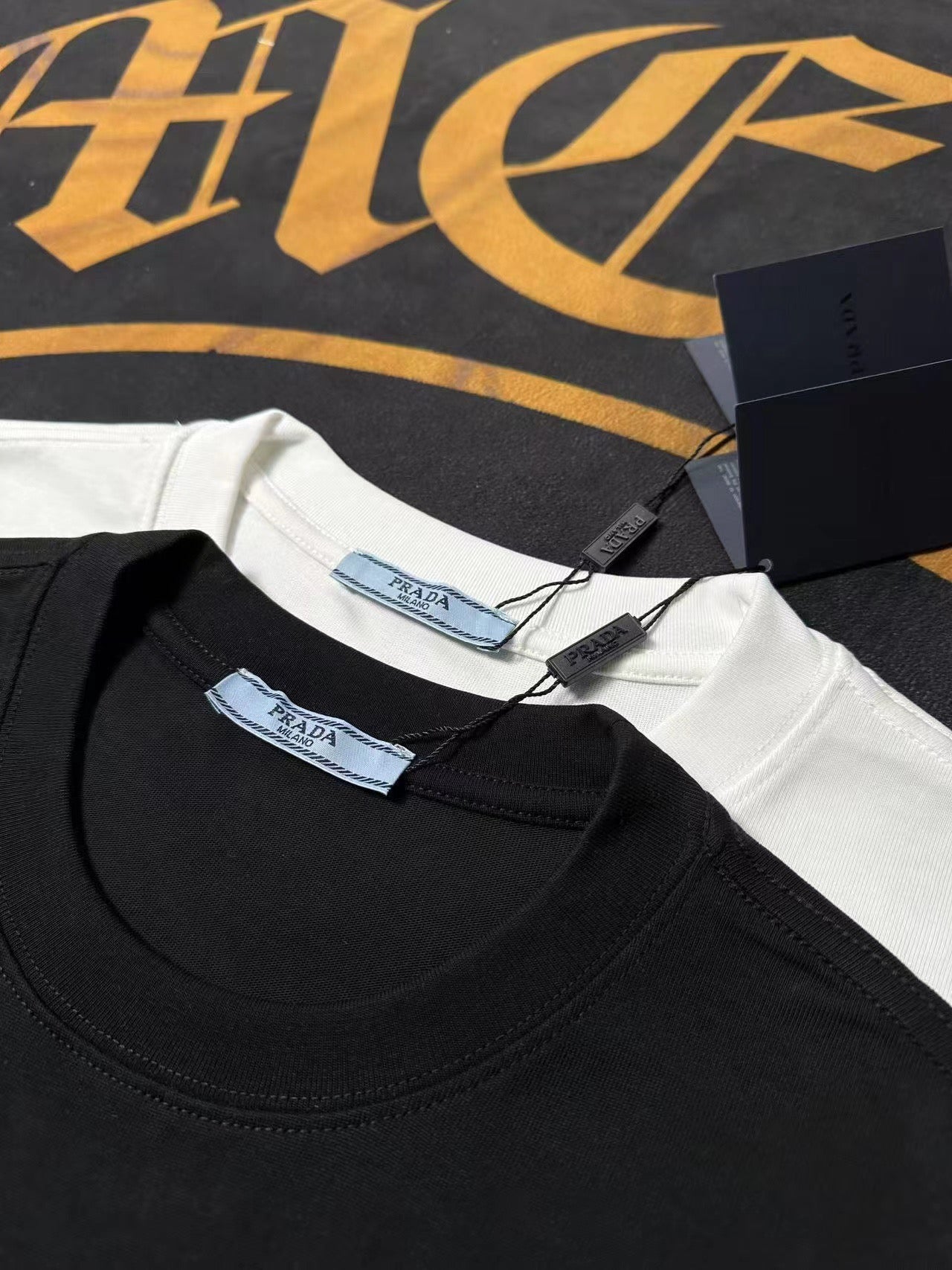 LuxluxHouse Best Quality Clothes T-shirt Prada