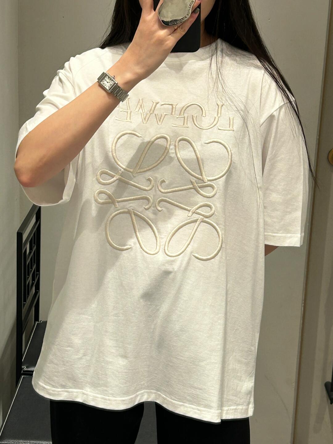 LuxluxHouse Best Quality Clothes T-shirt Loewe