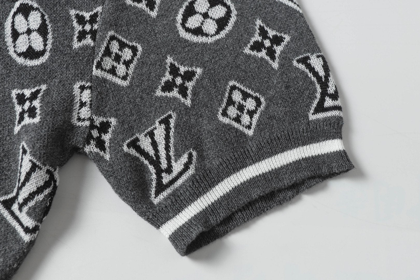 LuxluxHouse Best Quality Clothes Shirts&Polo Louis Vuitton