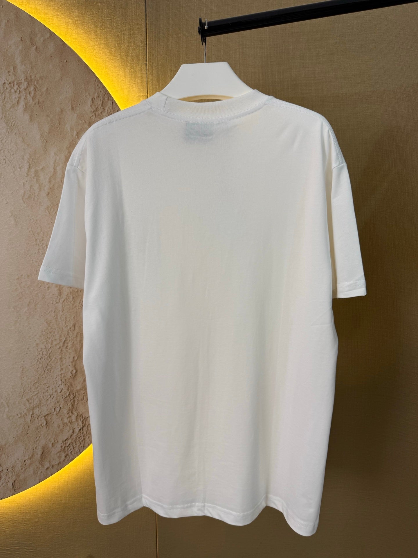 LuxluxHouse Best Quality Clothes T-shirt Loewe