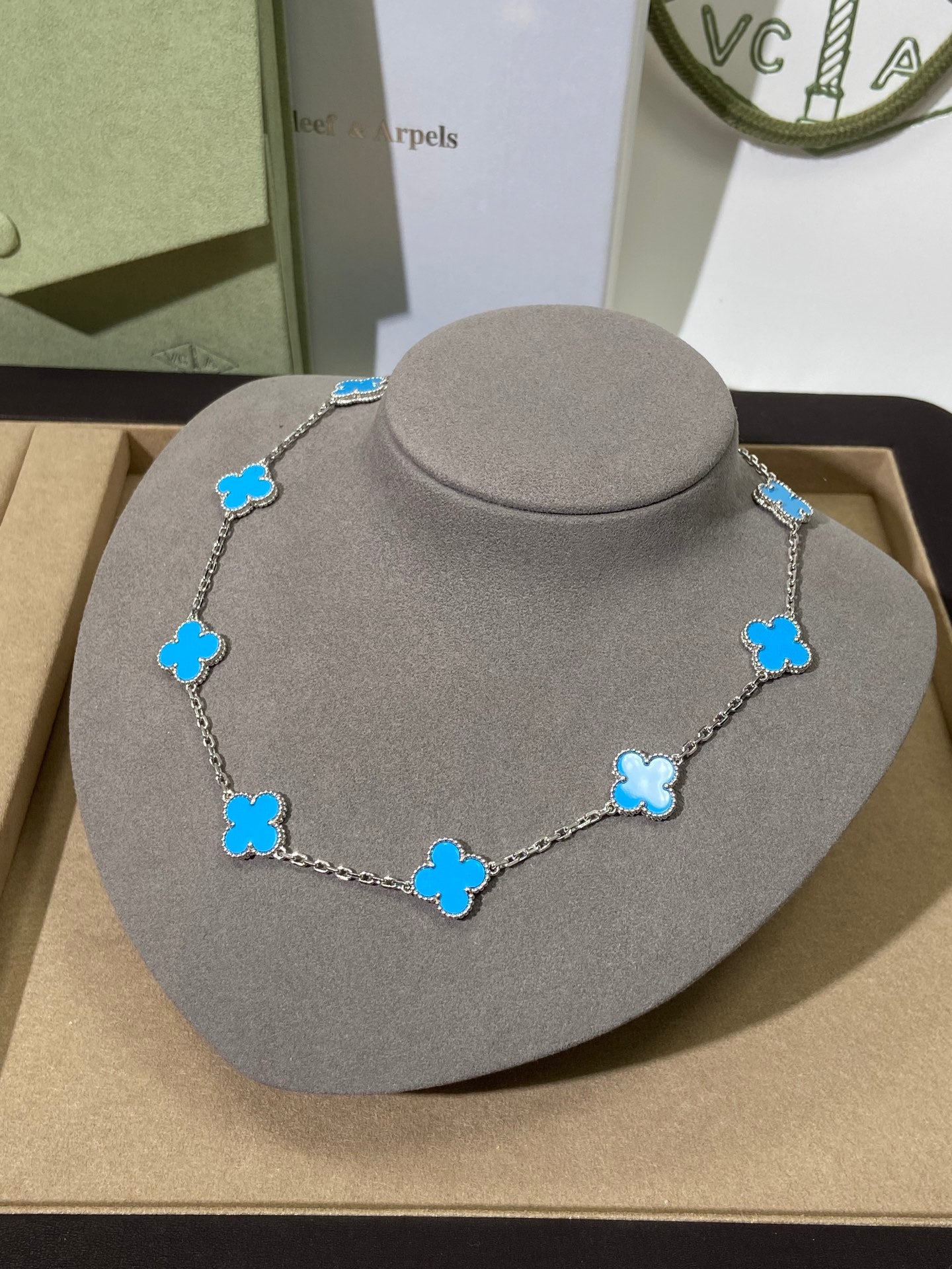 LuxluxHouse Best Quality Accessories Van Cleef & Arpels