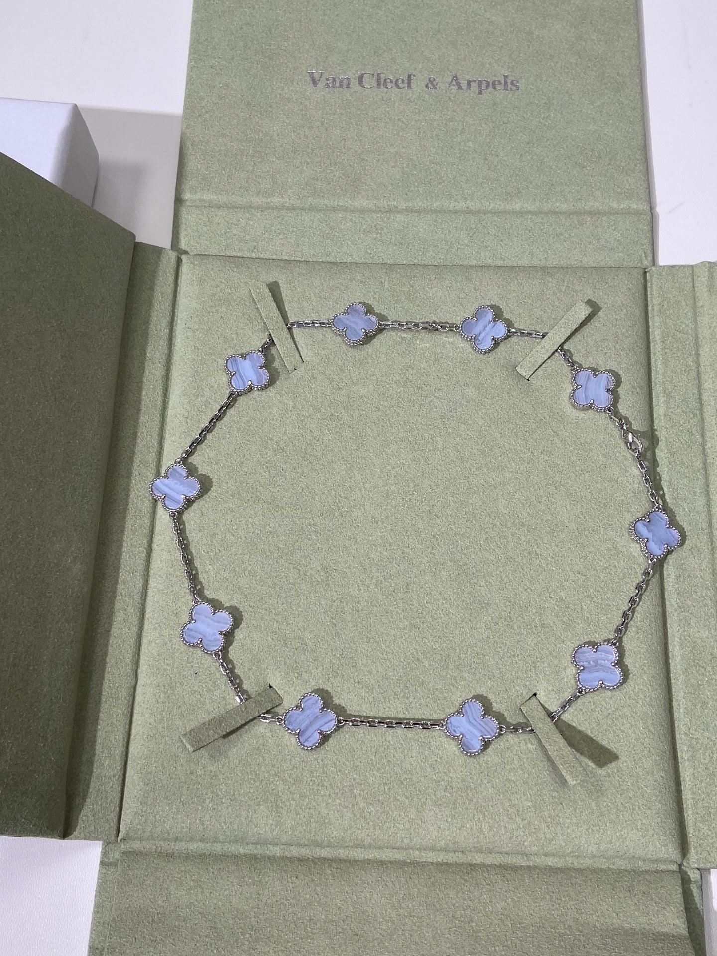 LuxluxHouse Best Quality Accessories Van Cleef & Arpels