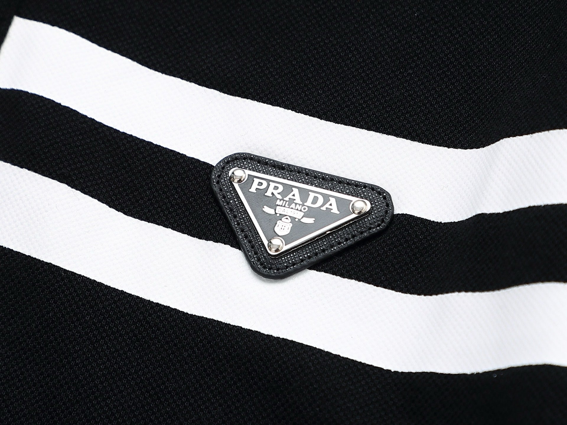 LuxluxHouse Best Quality Clothes Shirts&Polo Prada