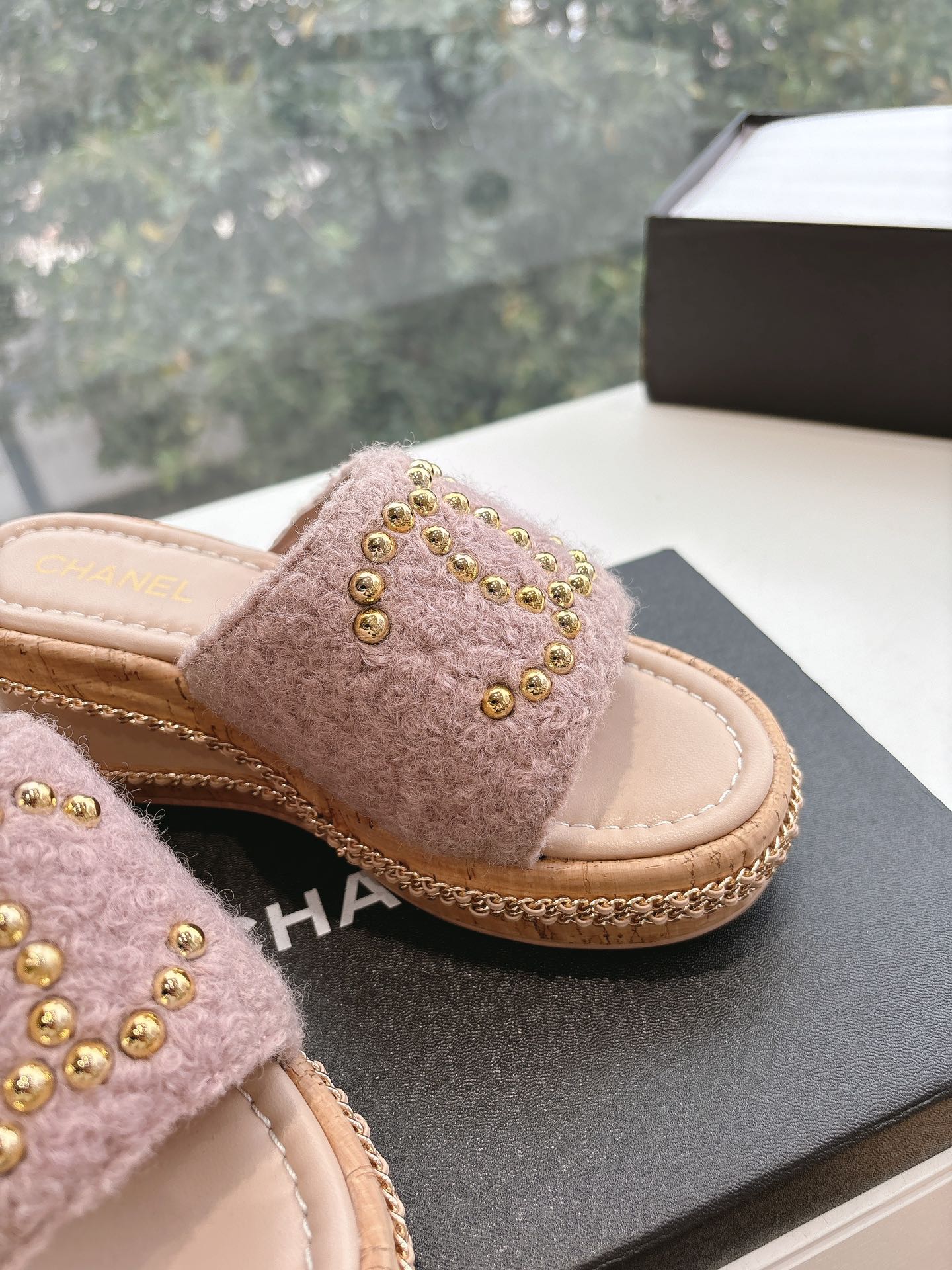 LuxluxHouse Best Quality Chanel Sandals