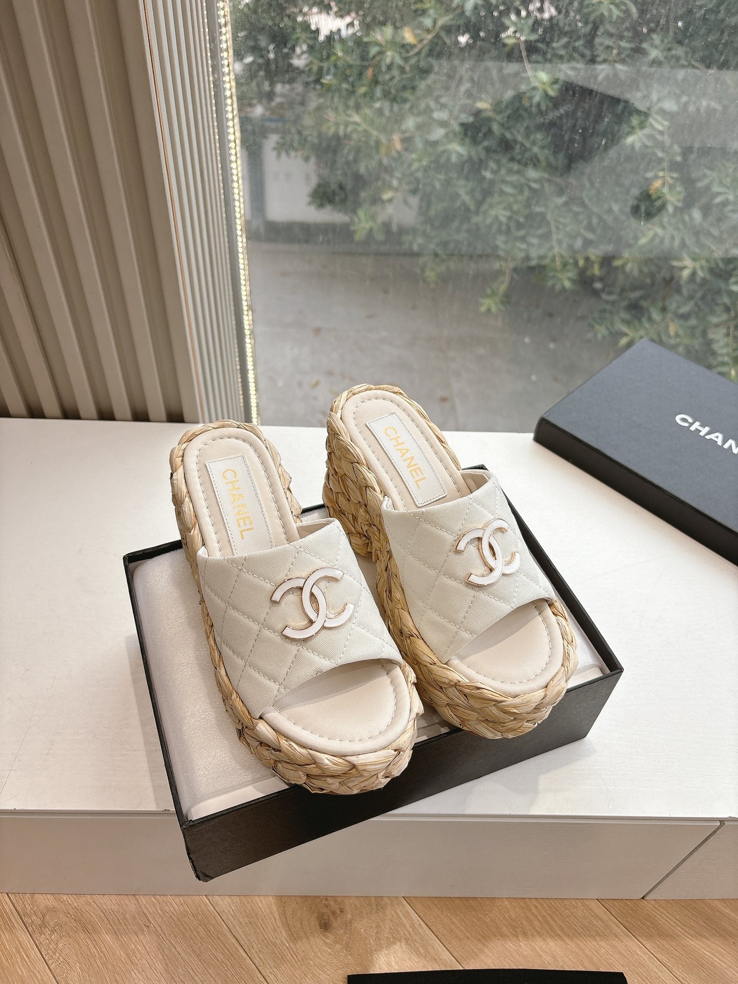 LuxluxHouse Best Quality Chanel Sandals