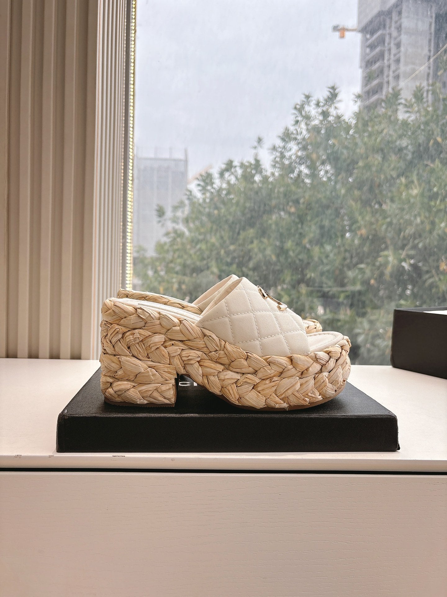 LuxluxHouse Best Quality Chanel Sandals