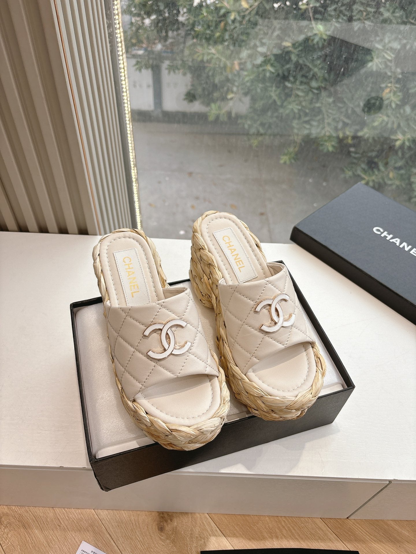 LuxluxHouse Best Quality Chanel Sandals