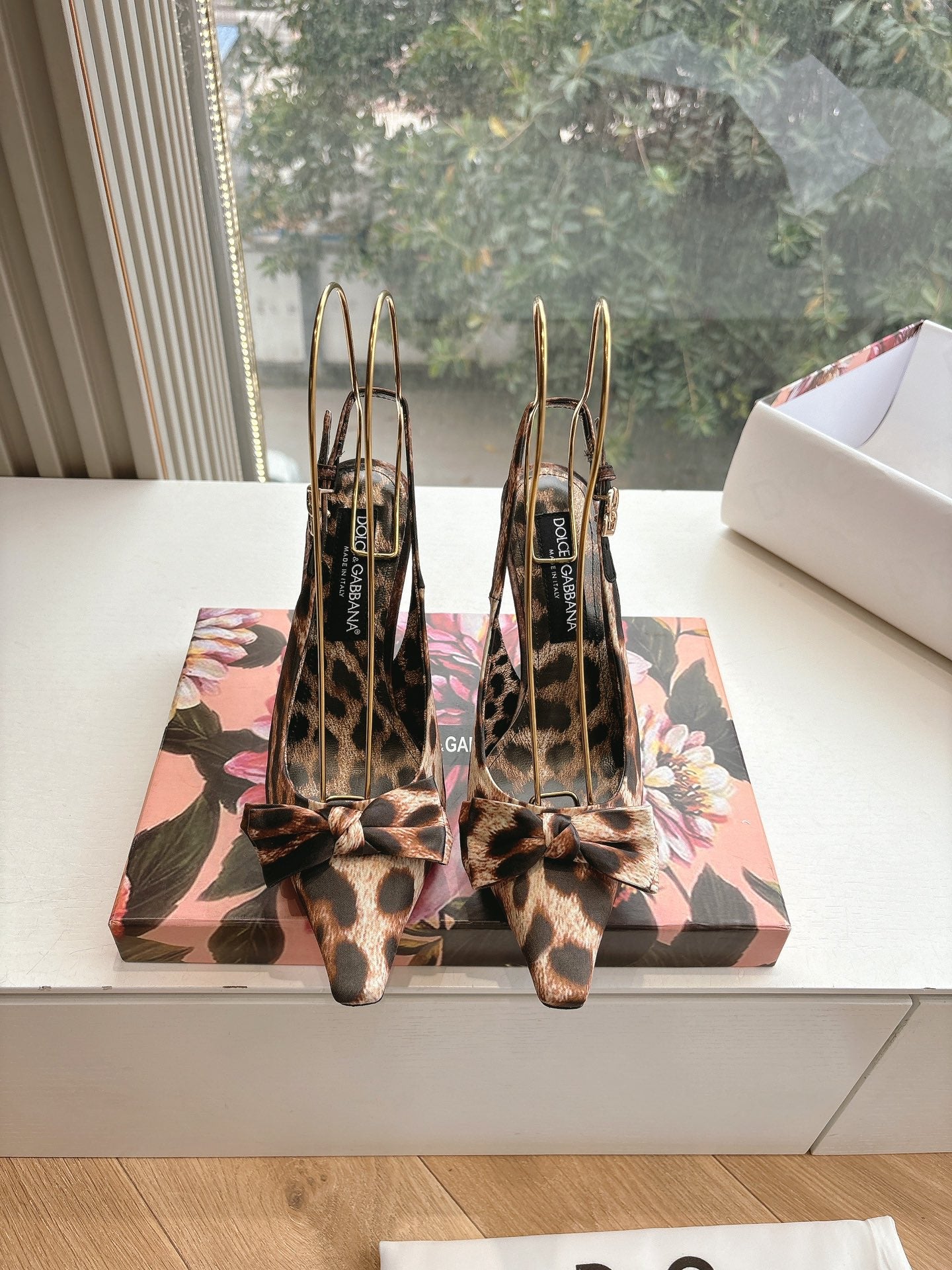 LuxluxHouse Best Quality Dolce & Gabbana Women Shoes