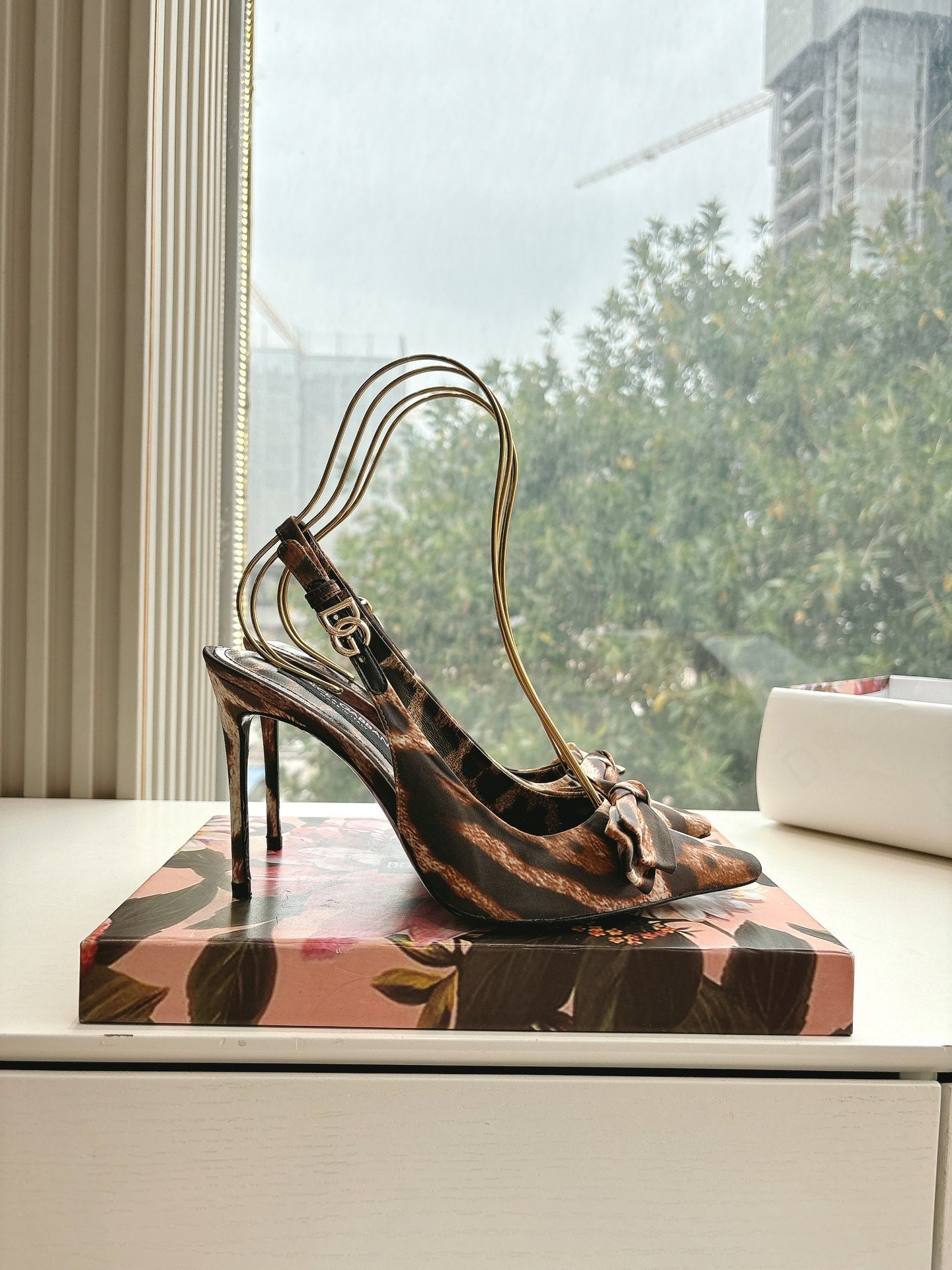 LuxluxHouse Best Quality Dolce & Gabbana Women Shoes