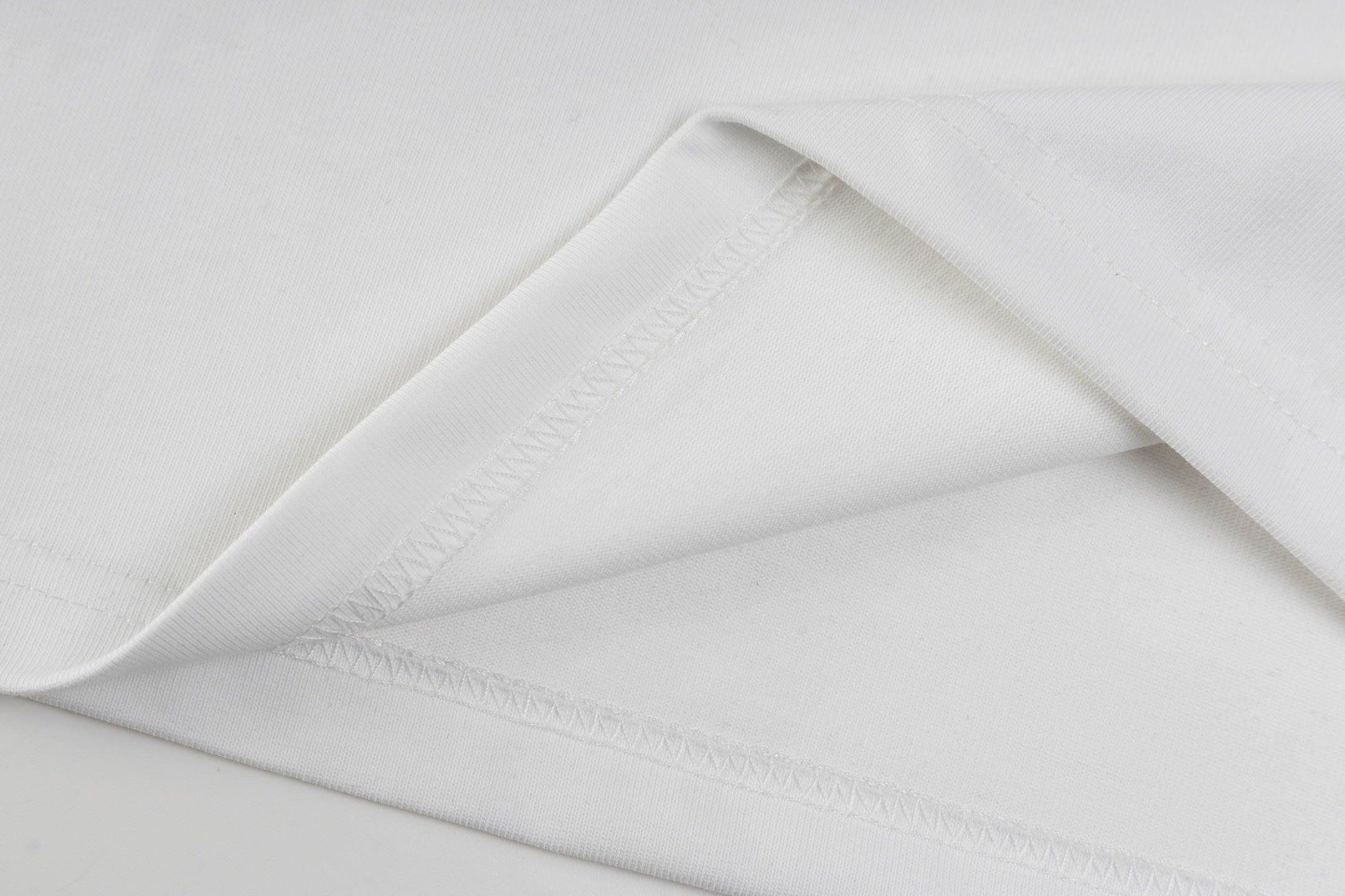 LuxluxHouse Best Quality Clothes T-shirt Loewe