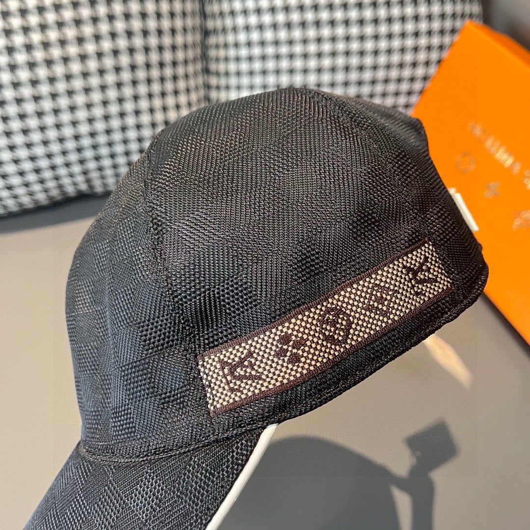 LuxluxHouse Best Quality Caps Louis Vuitton