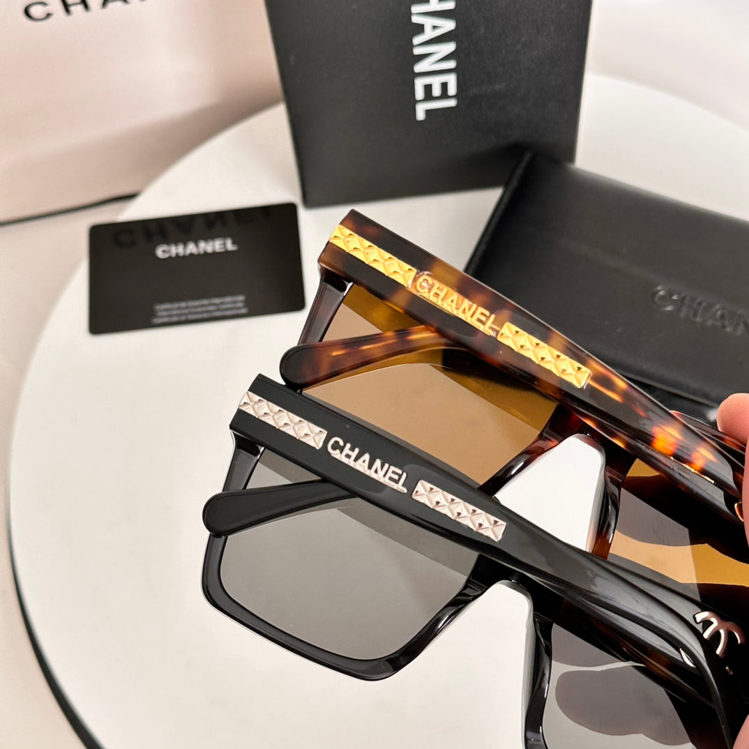 LuxluxHouse Best Quality Glasses Chanel