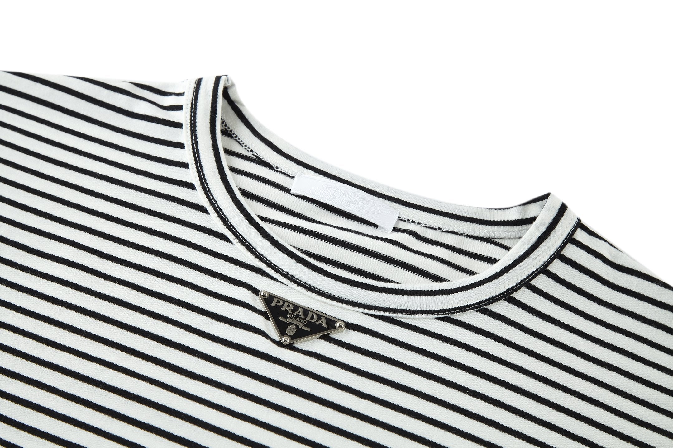 LuxluxHouse Best Quality Clothes T-shirt Prada
