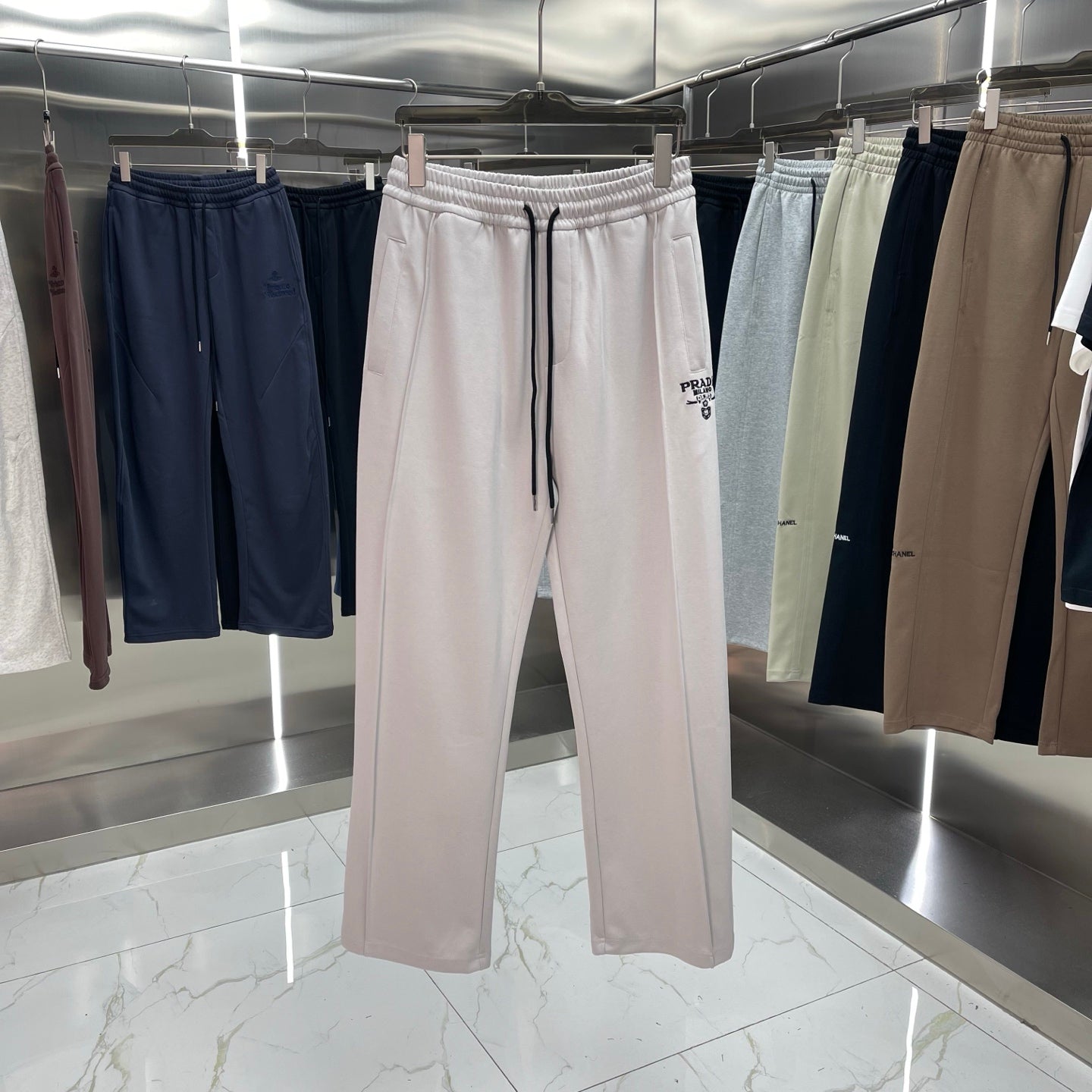 LuxluxHouse Best Quality Clothes Pants Prada