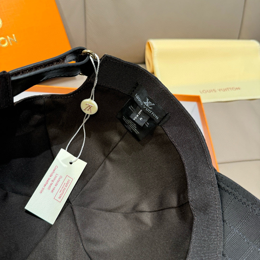 LuxluxHouse Best Quality Caps Louis Vuitton
