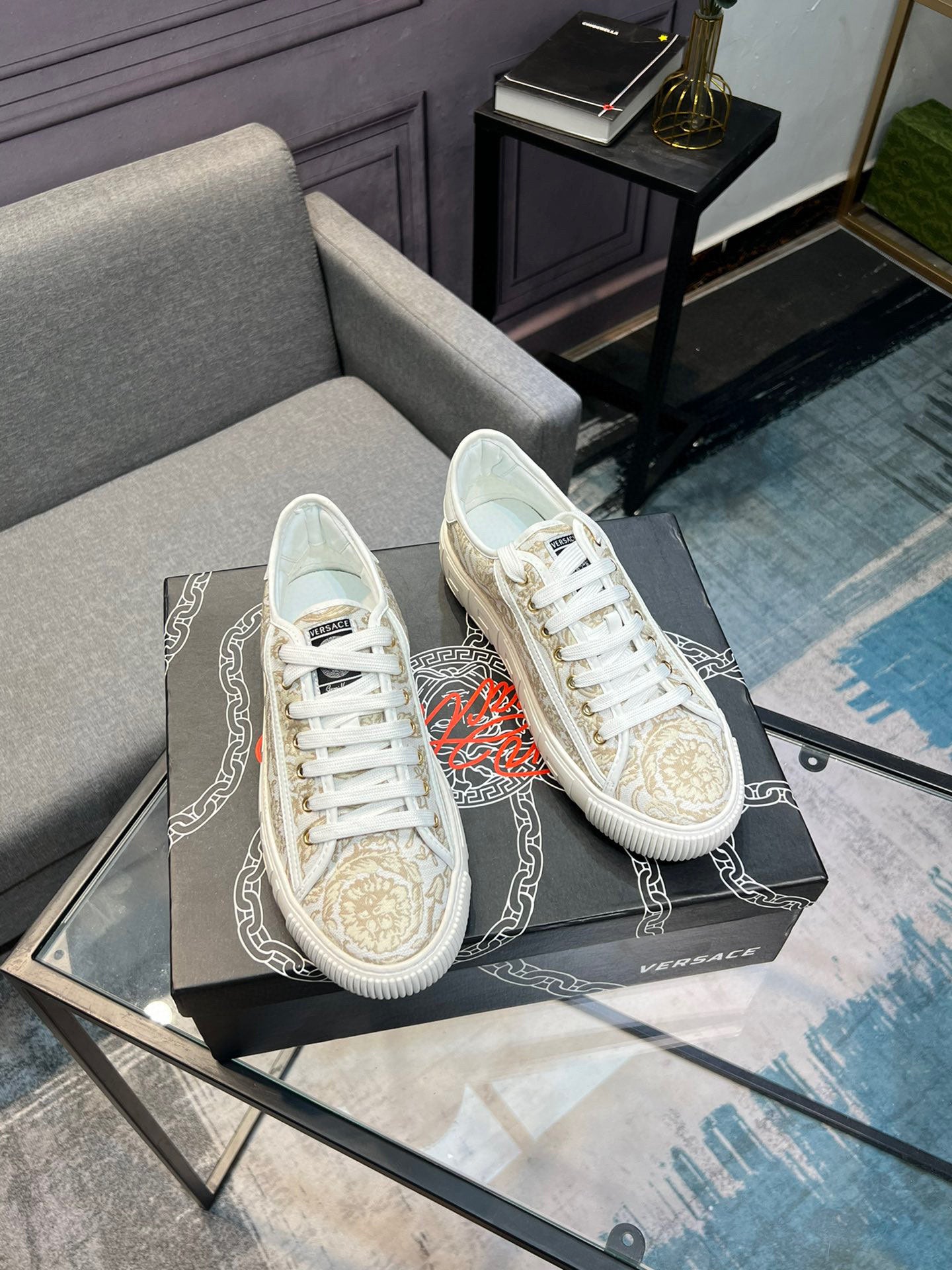 LuxluxHouse Best Quality Shoes Versace