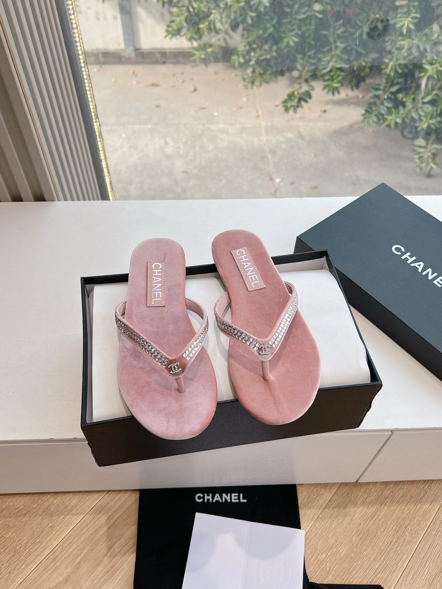LuxluxHouse Best Quality Chanel Sandals