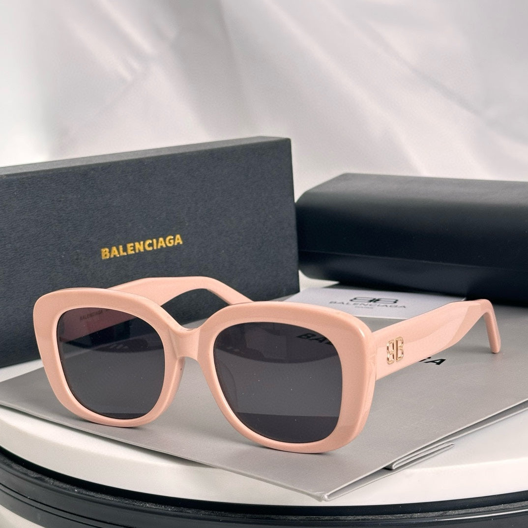 LuxluxHouse Best Quality Balenciaga Glasses