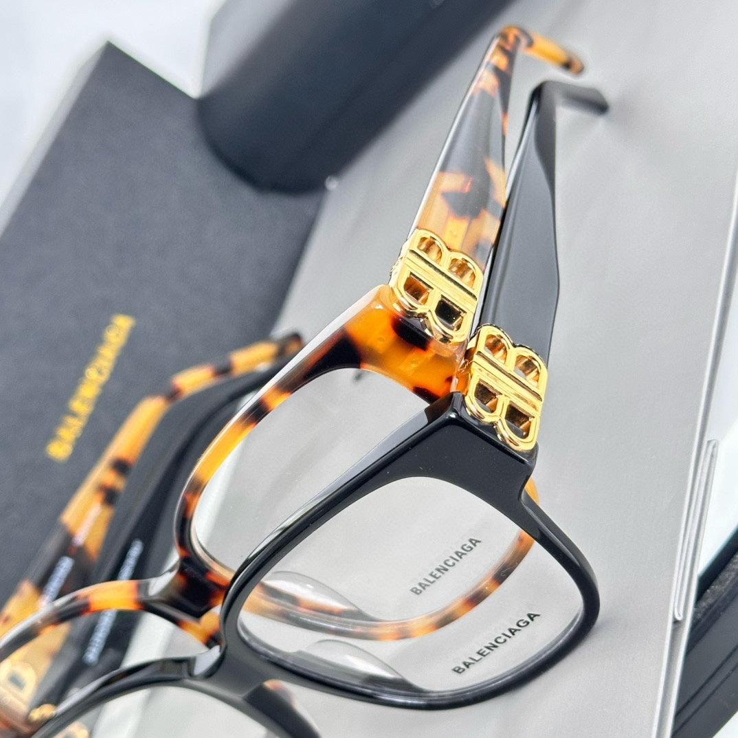 LuxluxHouse Best Quality Glasses Balenciaga