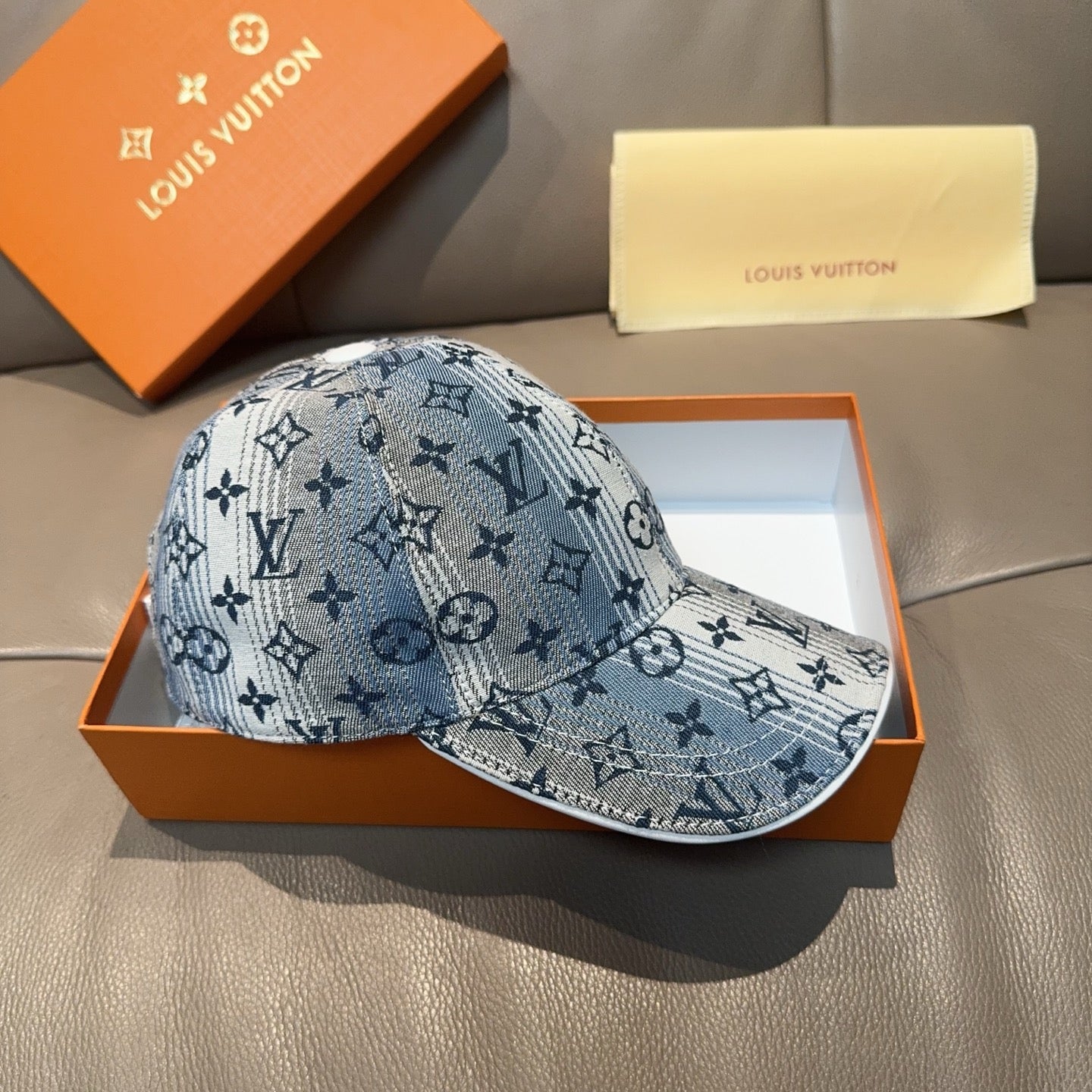 LuxluxHouse Best Quality Caps Louis Vuitton