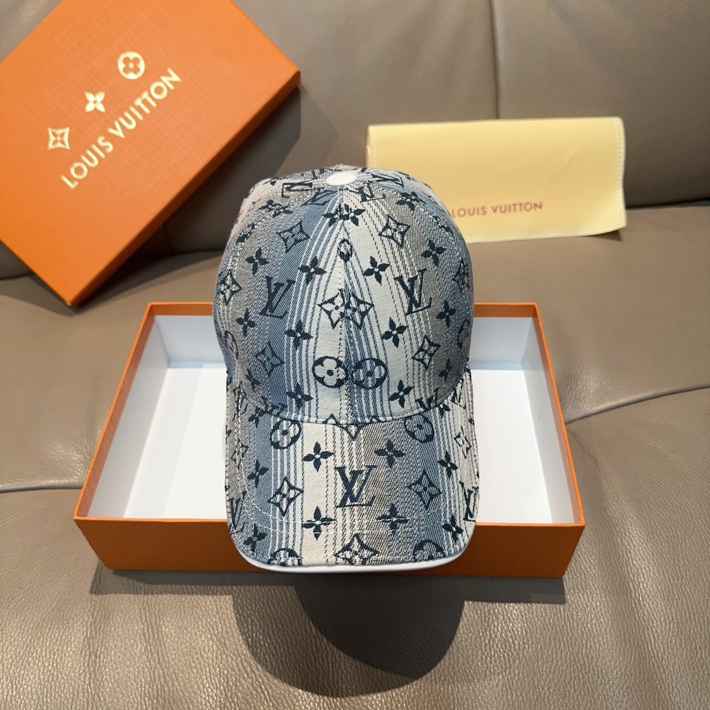 LuxluxHouse Best Quality Caps Louis Vuitton