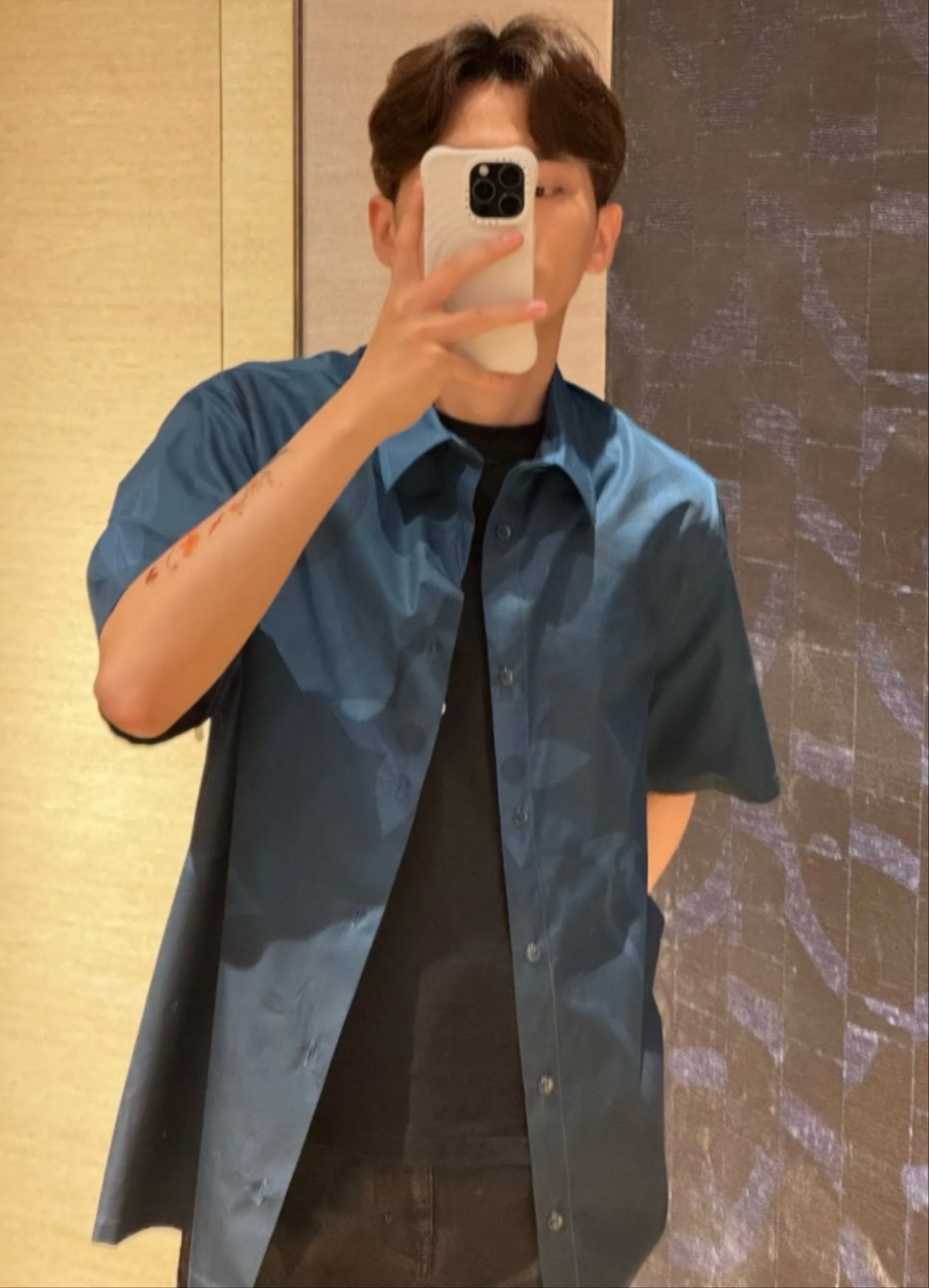 LuxluxHouse Best Quality Clothes Shirts&Polo Louis Vuitton