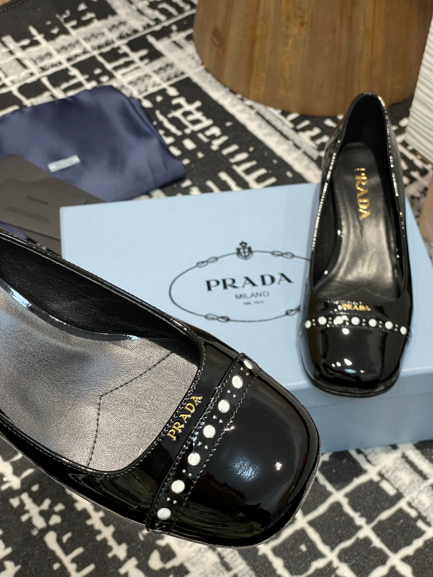 LuxluxHouse Best Quality Women Shoes Prada