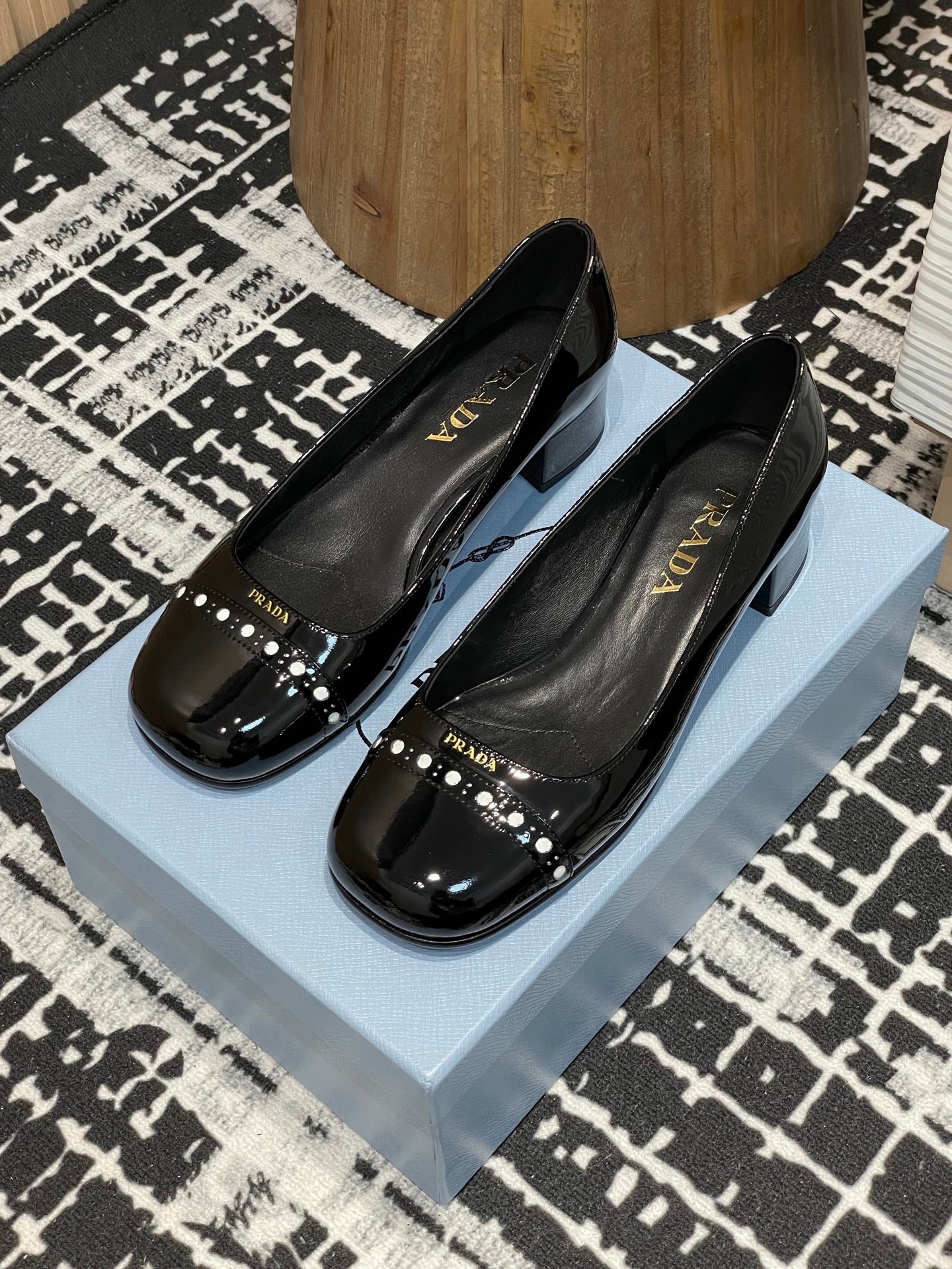 LuxluxHouse Best Quality Women Shoes Prada
