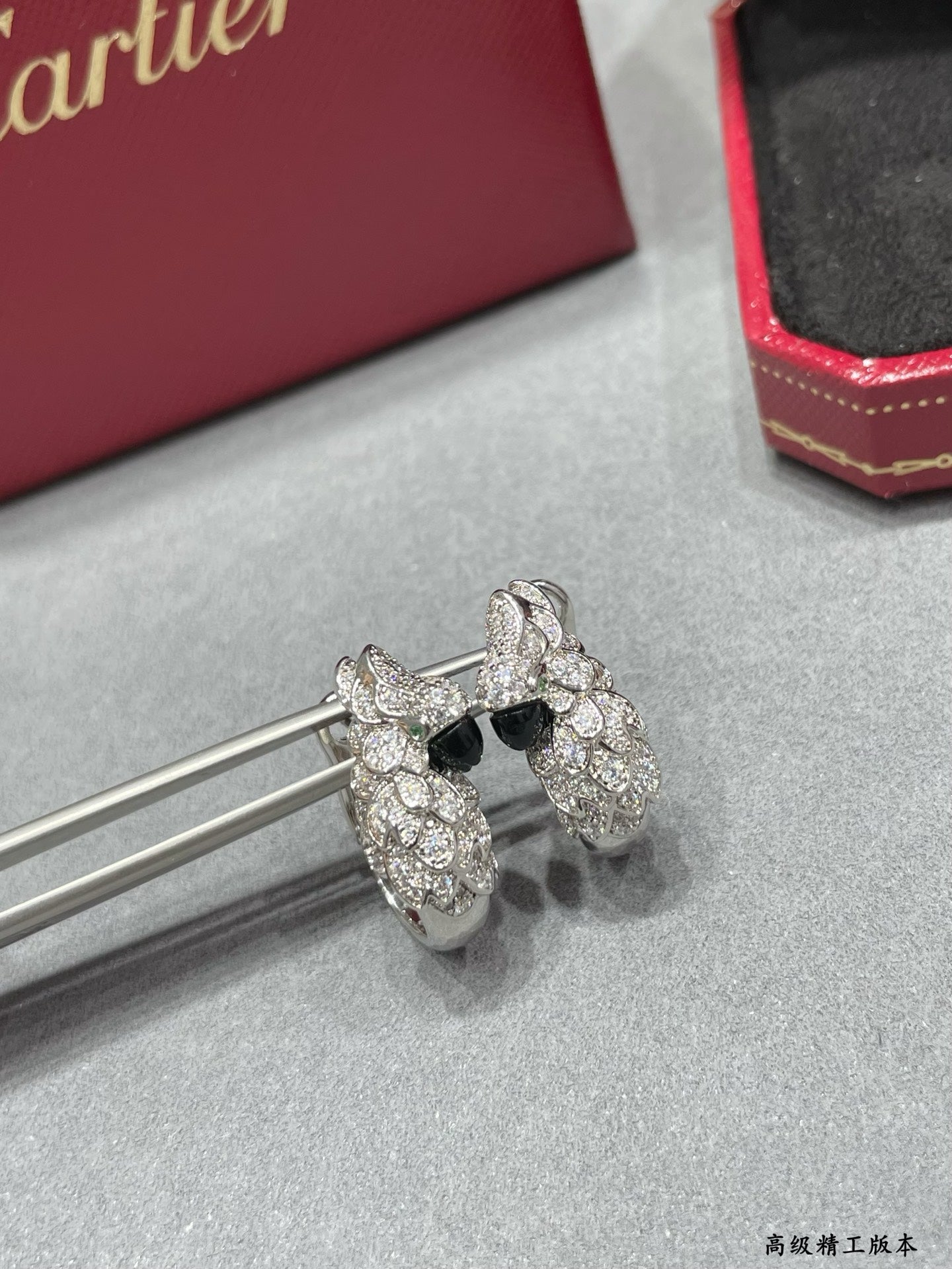 LuxluxHouse Best Quality Accessories Earrings Earrings Cartier