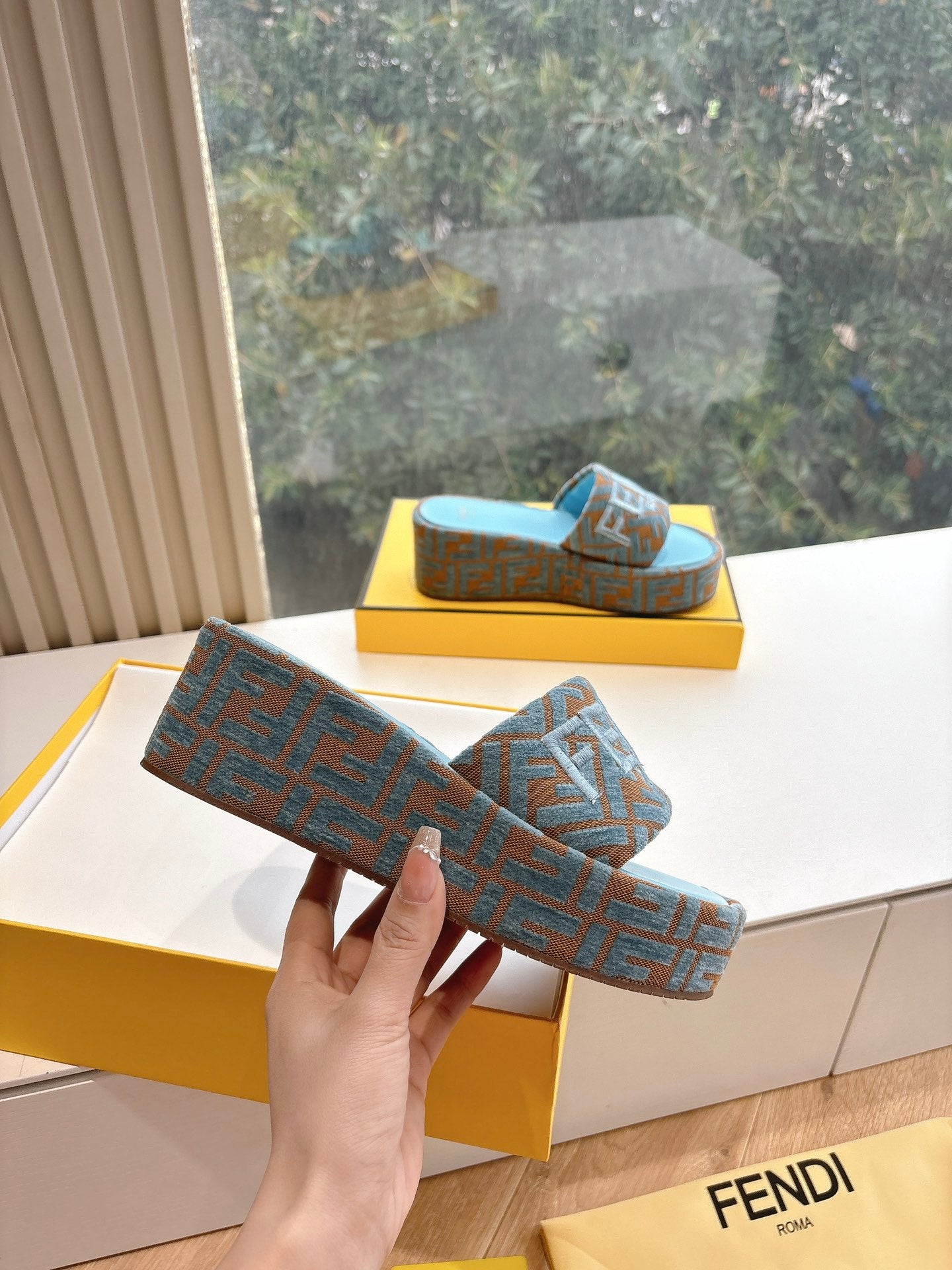 LuxluxHouse Best Quality Fendi Women Shoes