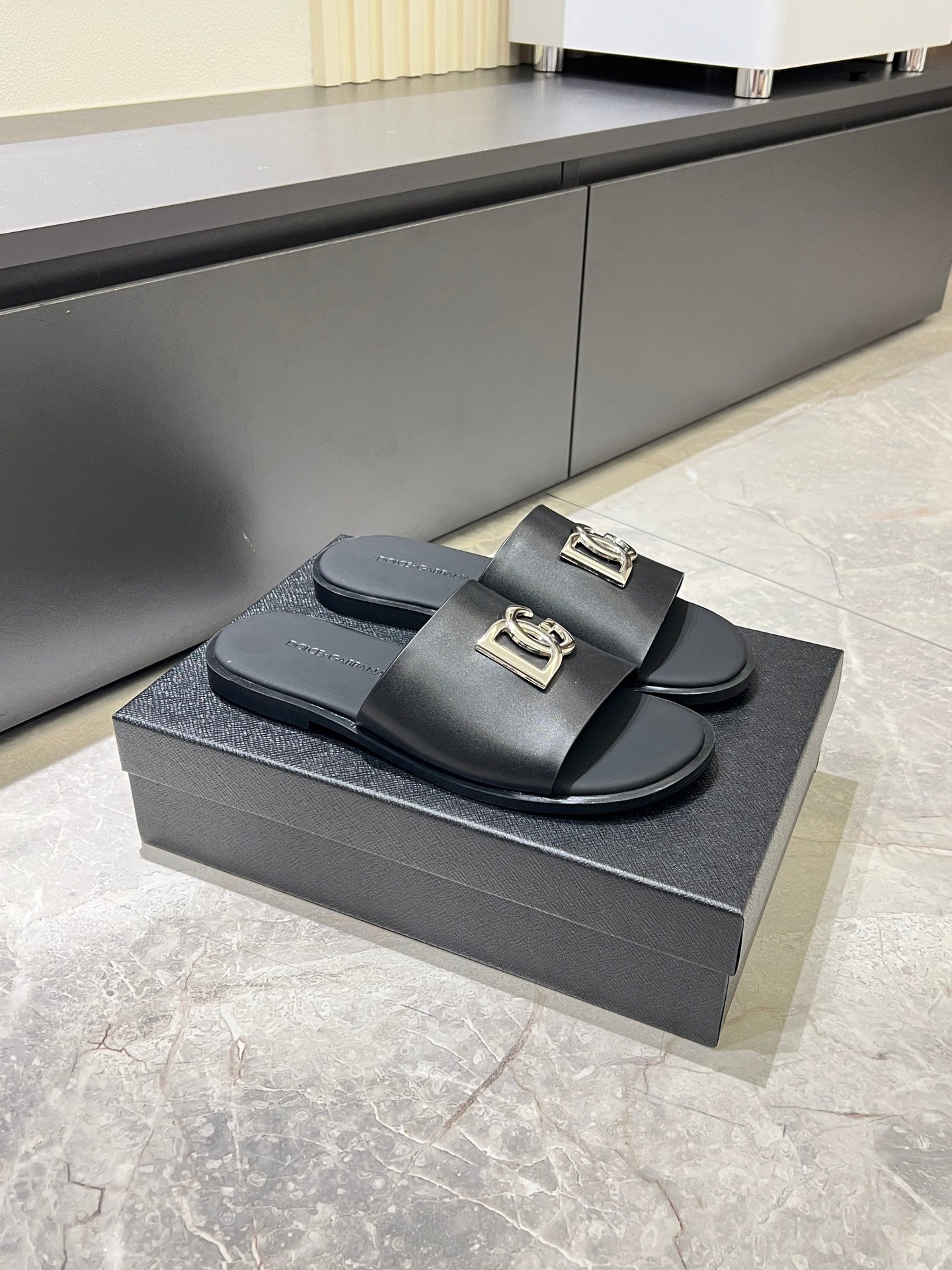 LuxluxHouse Best Quality Sandals Dolce & Gabbana