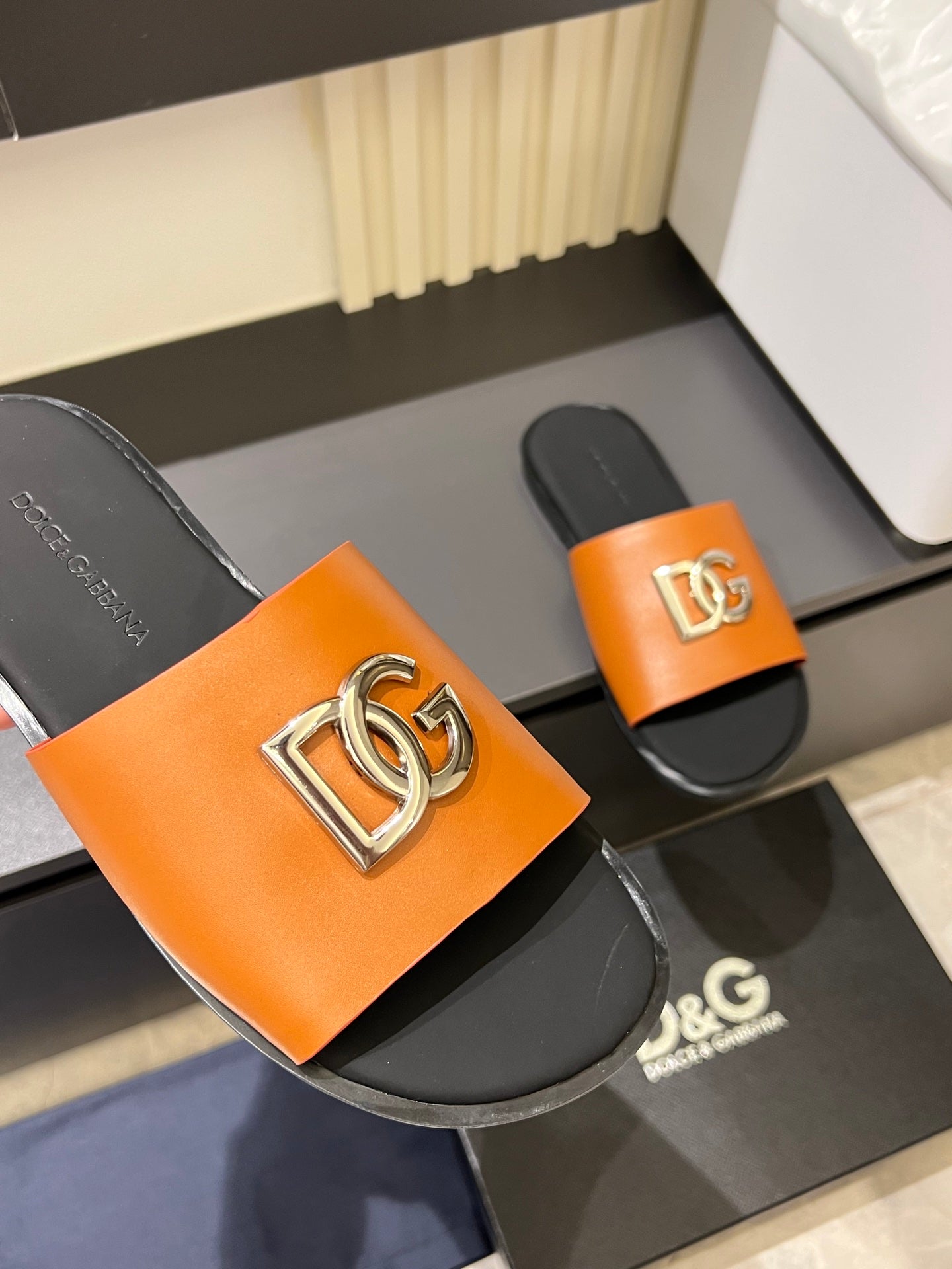 LuxluxHouse Best Quality Sandals Dolce & Gabbana