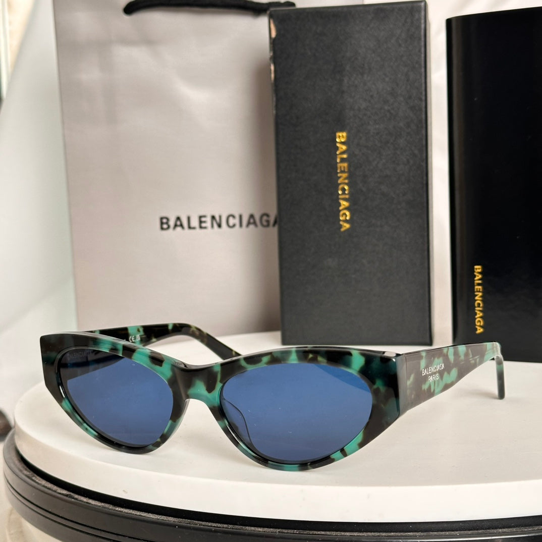 LuxluxHouse Best Quality Balenciaga Glasses