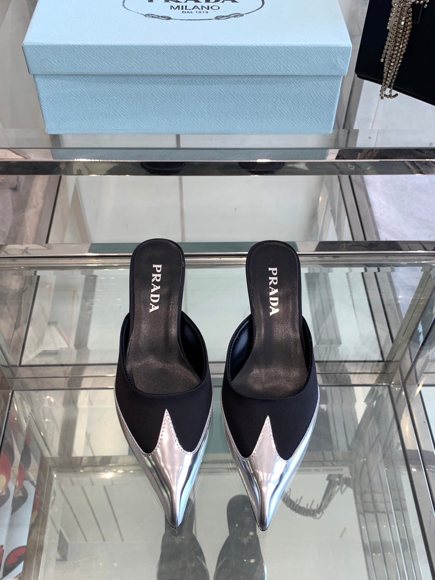 LuxluxHouse Best Quality Women Shoes Prada