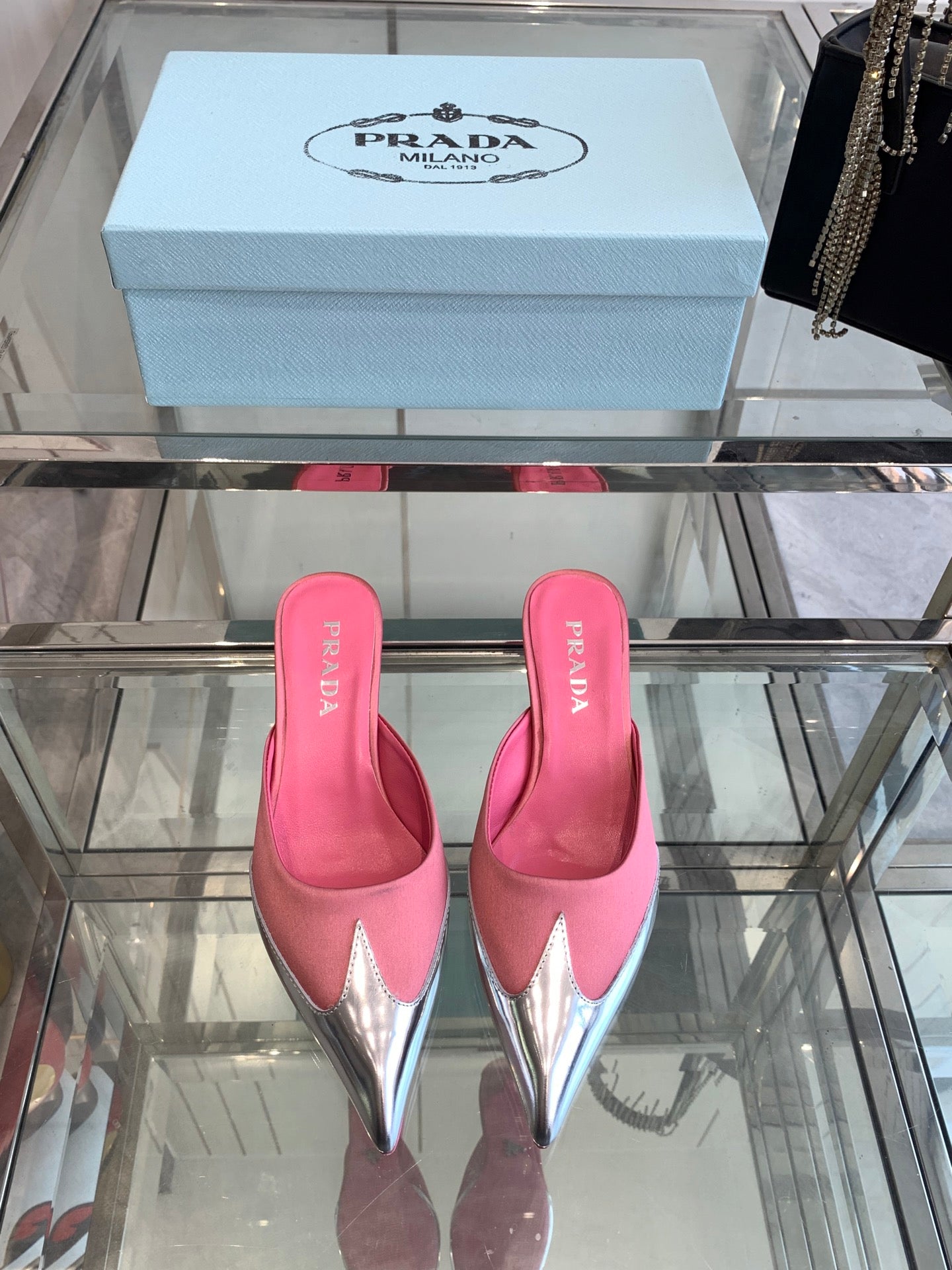 LuxluxHouse Best Quality Women Shoes Prada