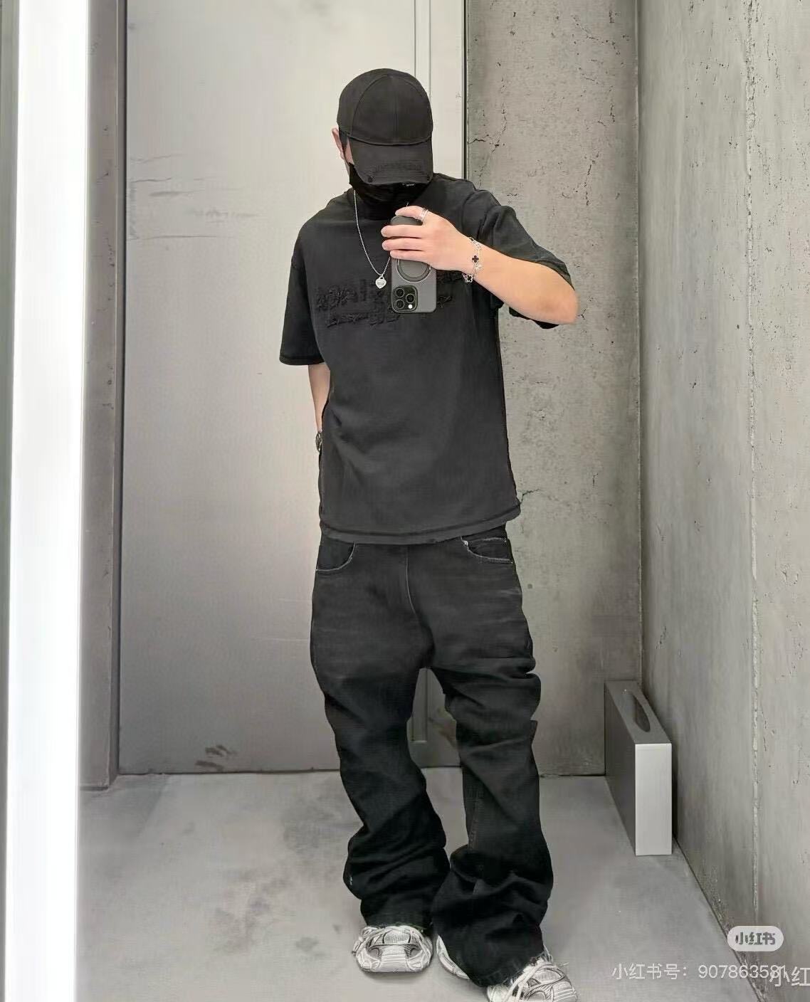 LuxluxHouse Best Quality Clothes Balenciaga T-shirt