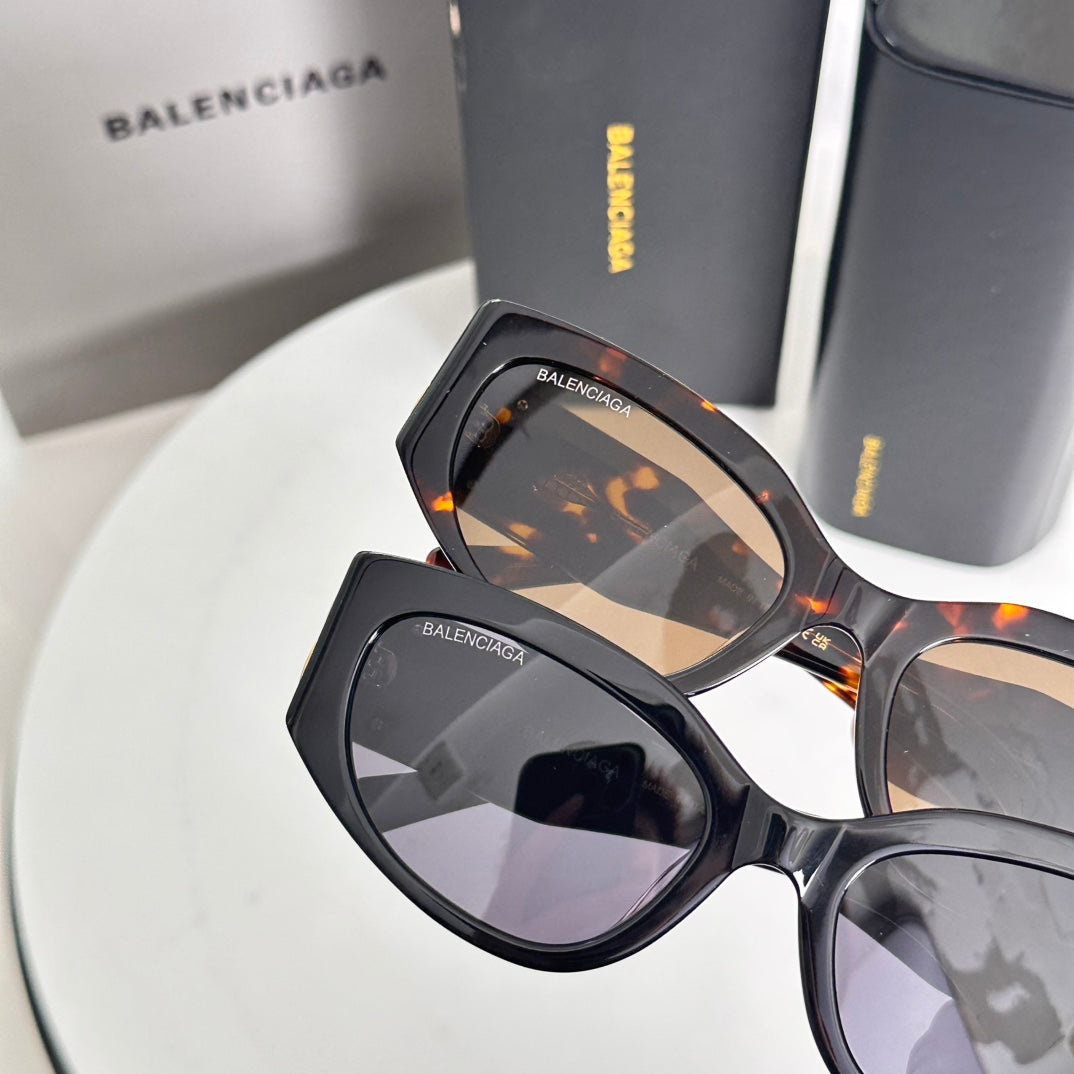 LuxluxHouse Best Quality Glasses Balenciaga