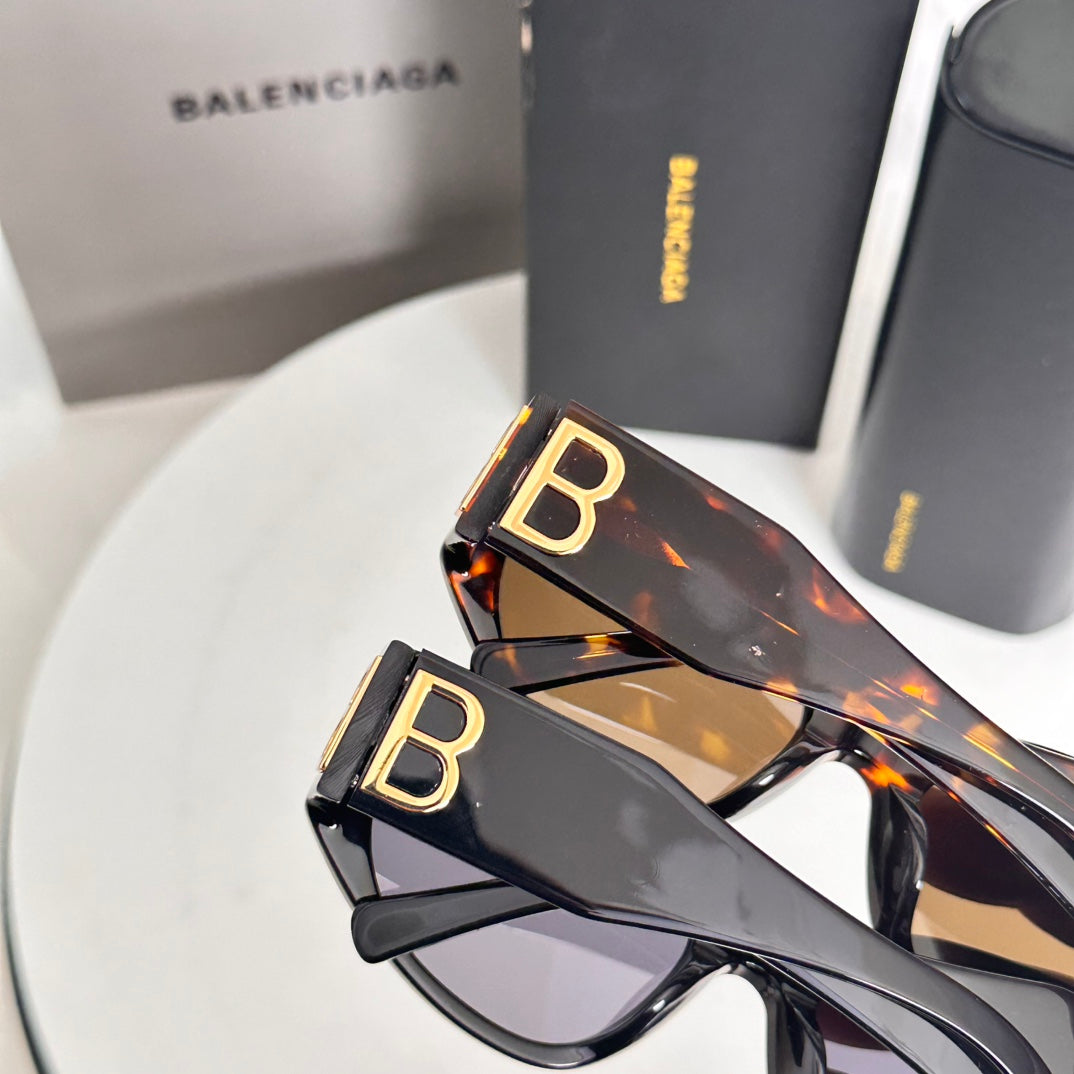 LuxluxHouse Best Quality Glasses Balenciaga