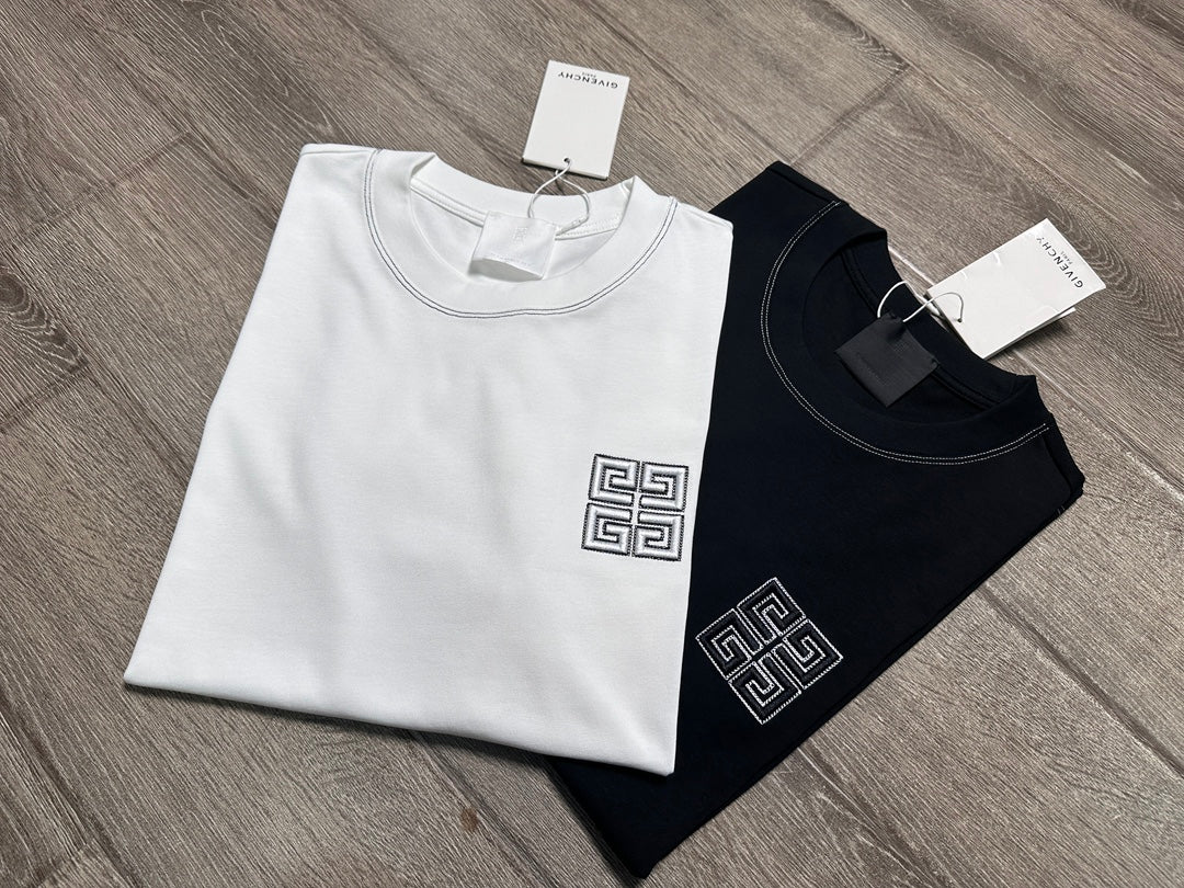 LuxluxHouse Best Quality Clothes Givenchy T-shirt