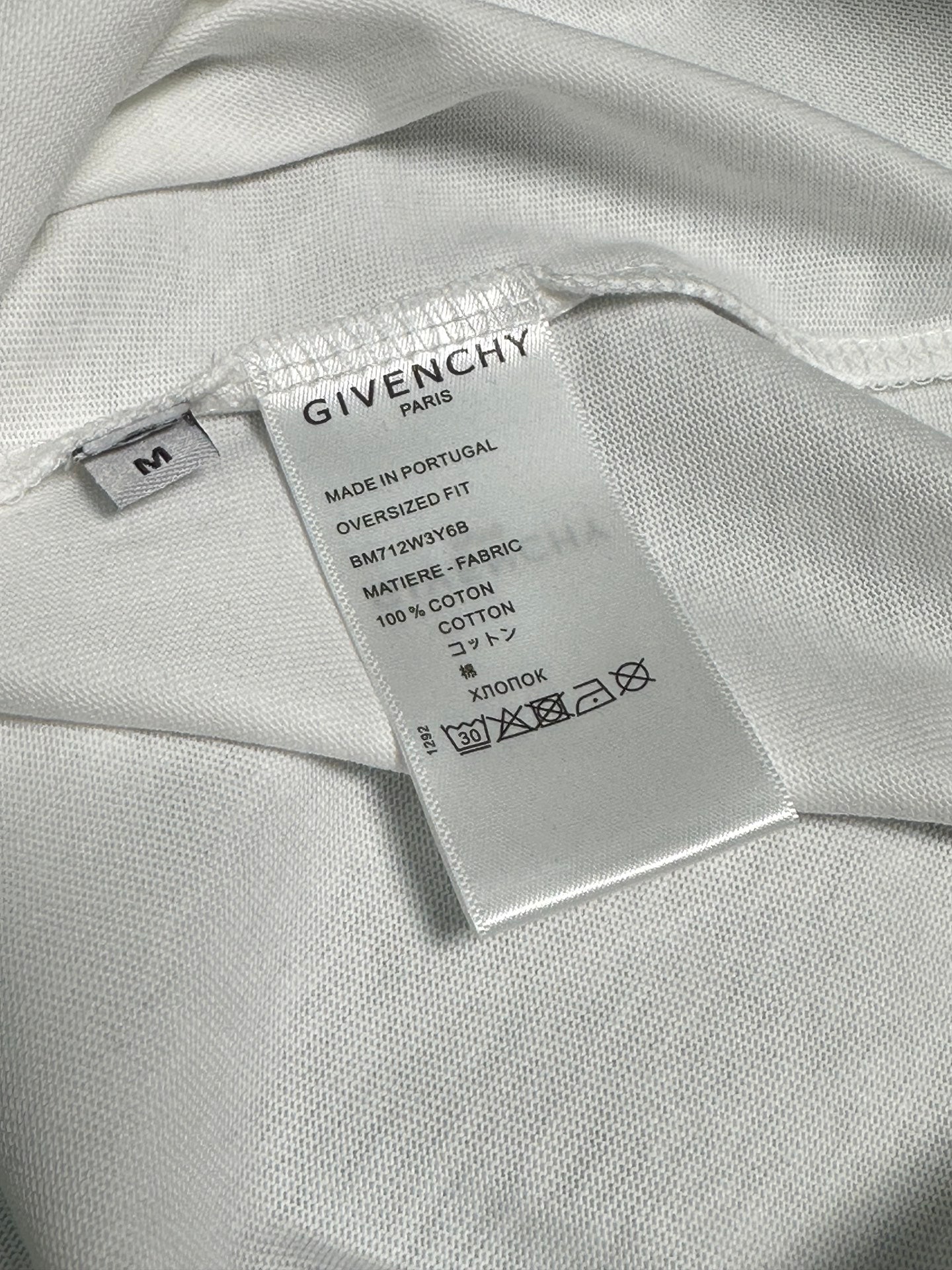 LuxluxHouse Best Quality Clothes Givenchy T-shirt