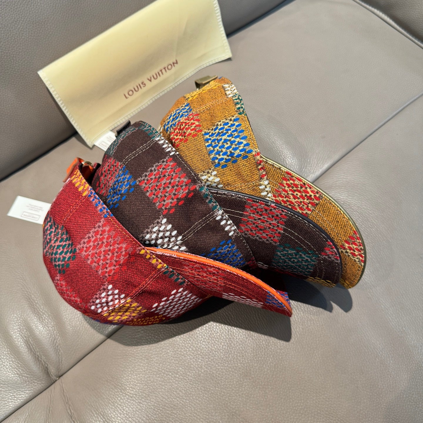 LuxluxHouse Best Quality Caps Louis Vuitton