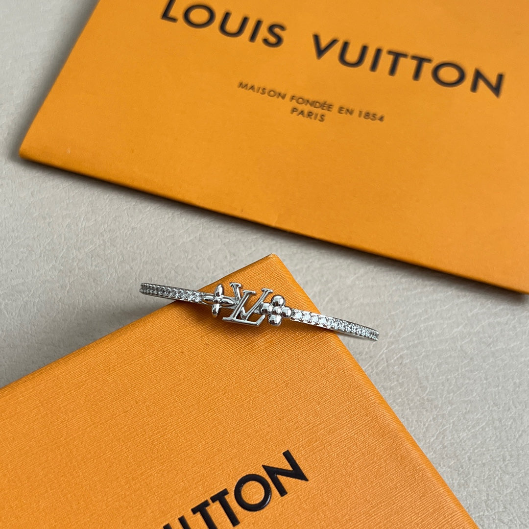 LuxluxHouse Best Quality Accessories Bracelet Louis Vuitton