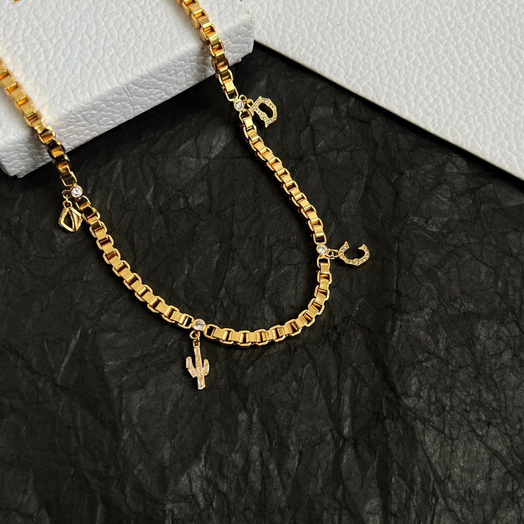 LuxluxHouse Best Quality Accessories Necklace Dior
