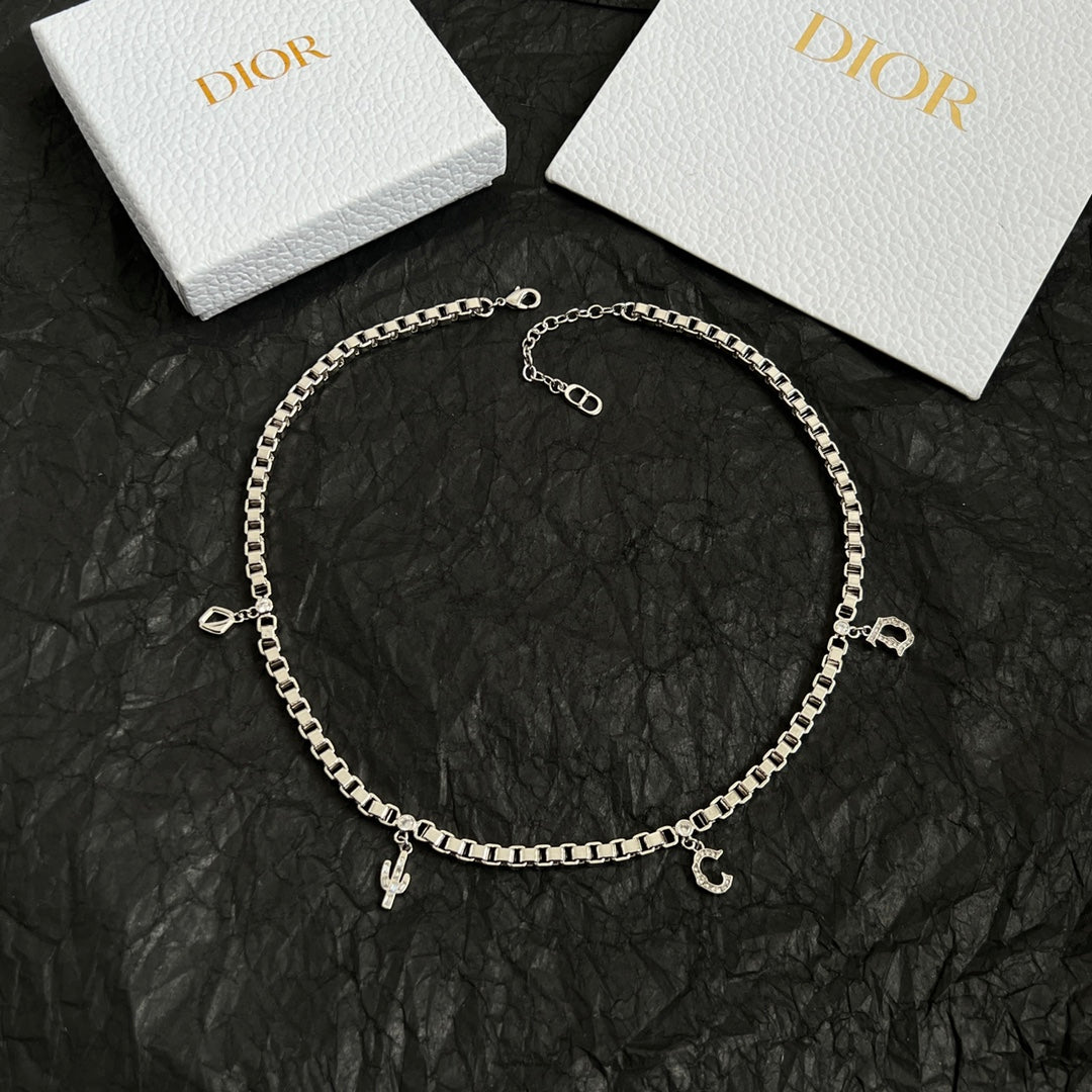 LuxluxHouse Best Quality Accessories Necklace Dior